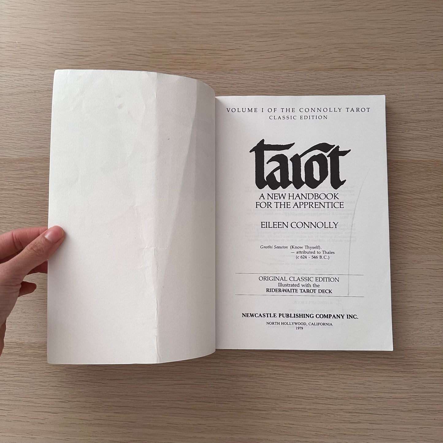 Tarot: A New Handbook For The Apprentice | Eileen Connolly