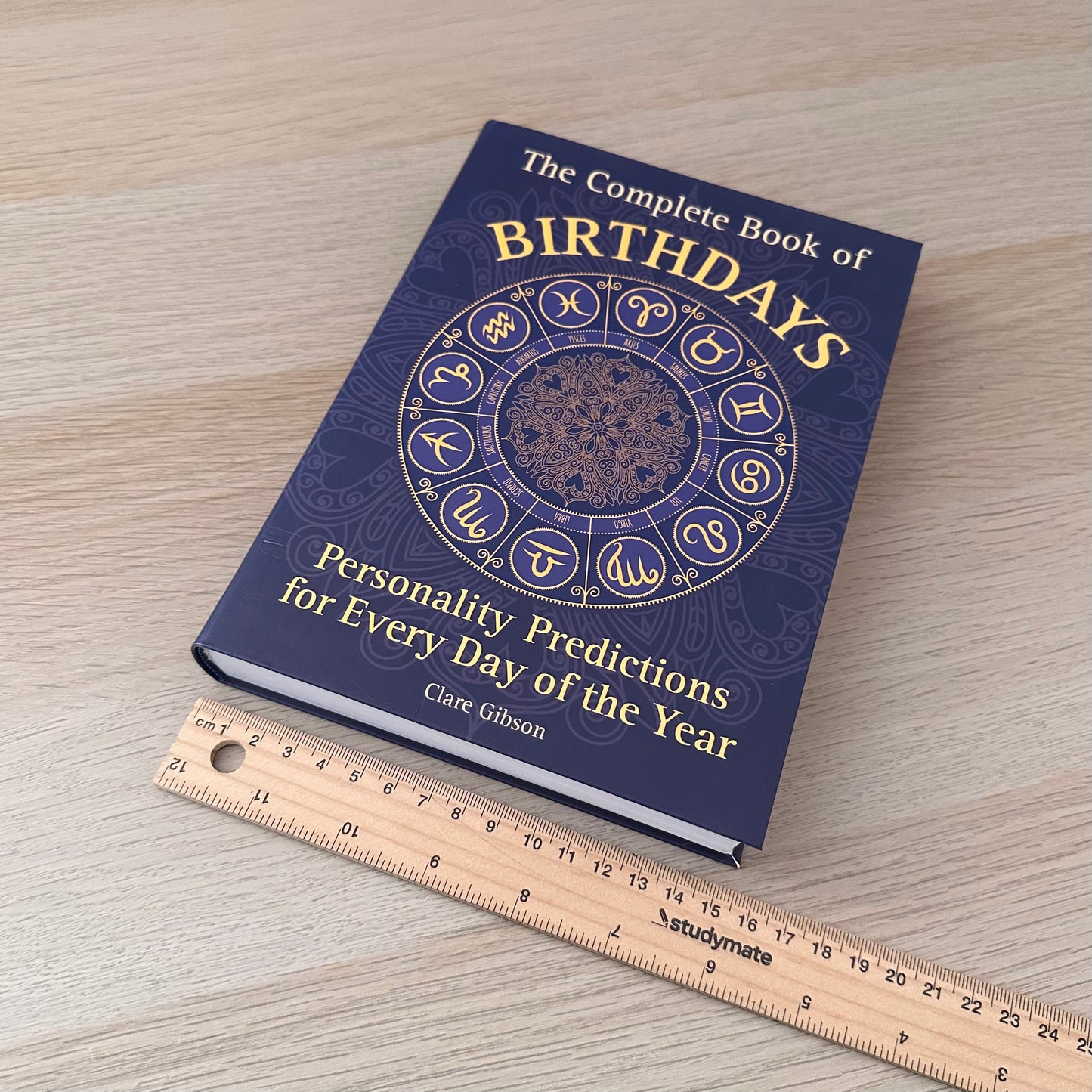 The Complete Book of Birthdays | Clare Gibson