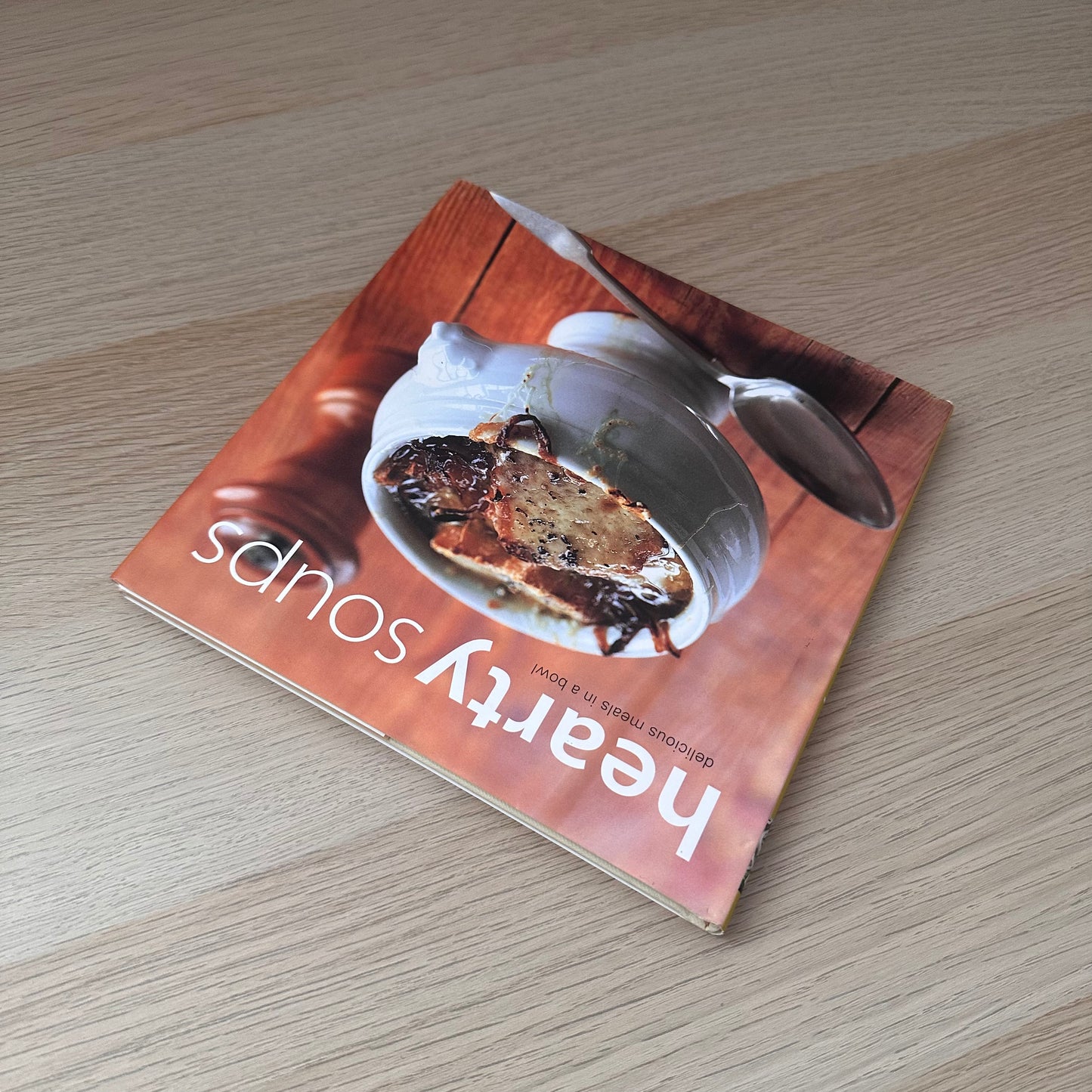 Hearty Soups | Hardcover | Delicious Meals