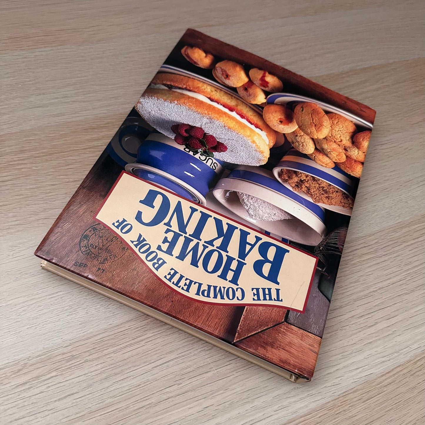 The Complete Book of Home Baking | Hardcover | 1995 | Ken Fin