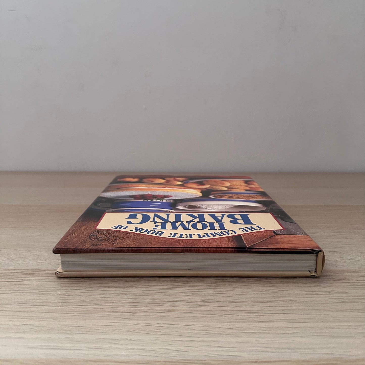 The Complete Book of Home Baking | Hardcover | 1995 | Ken Fin