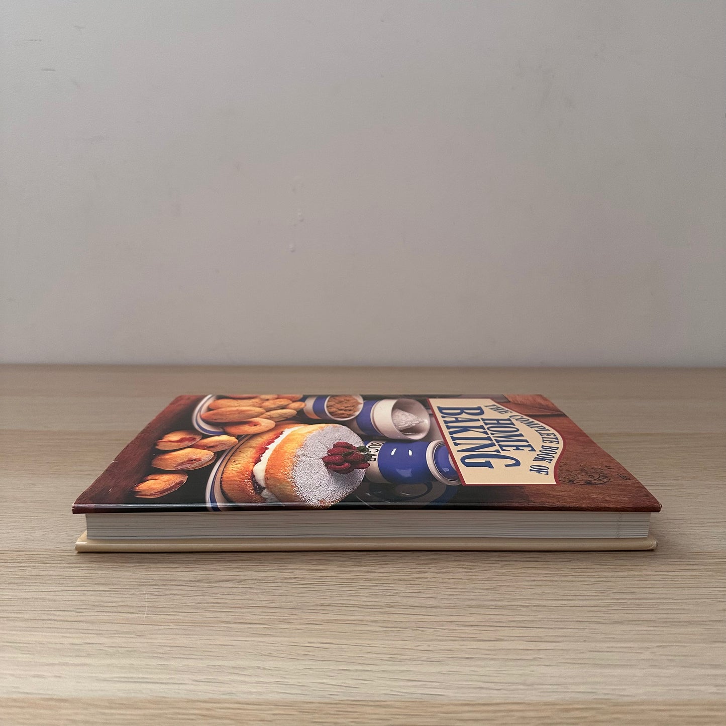 The Complete Book of Home Baking | Hardcover | 1995 | Ken Fin