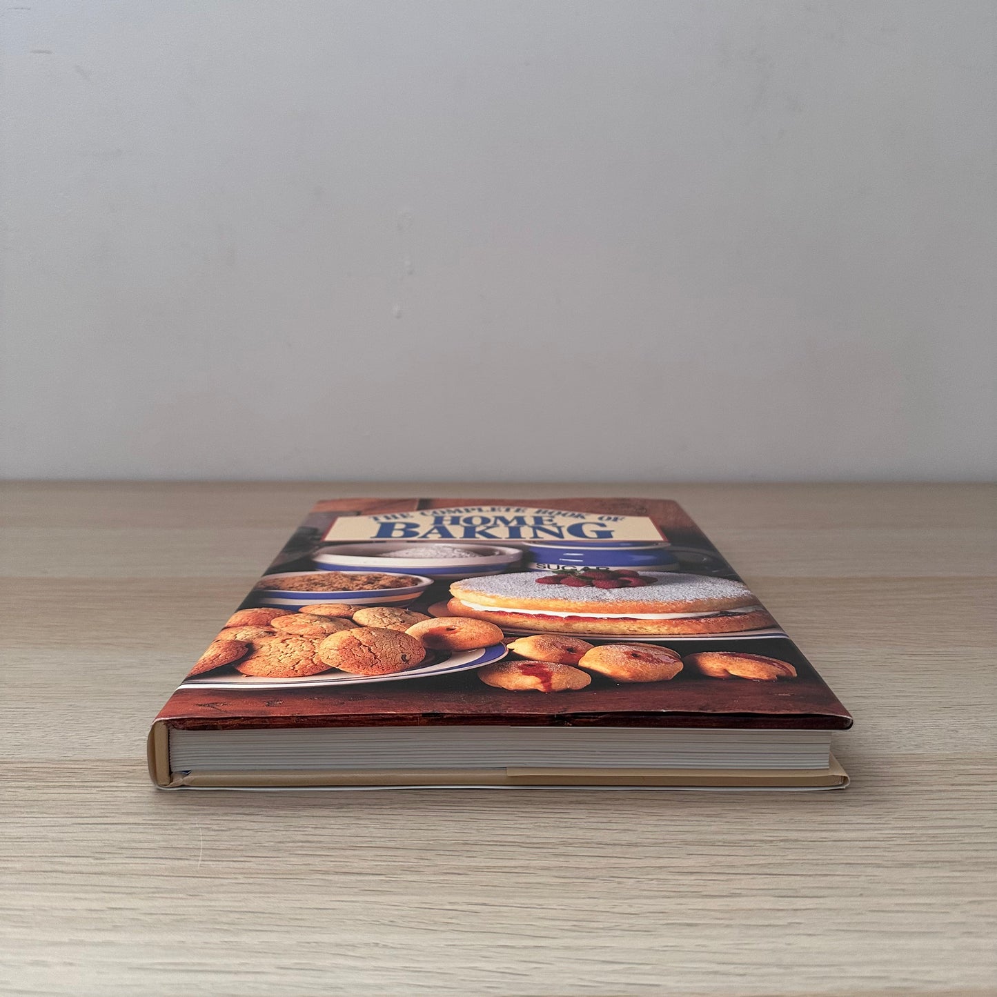 The Complete Book of Home Baking | Hardcover | 1995 | Ken Fin
