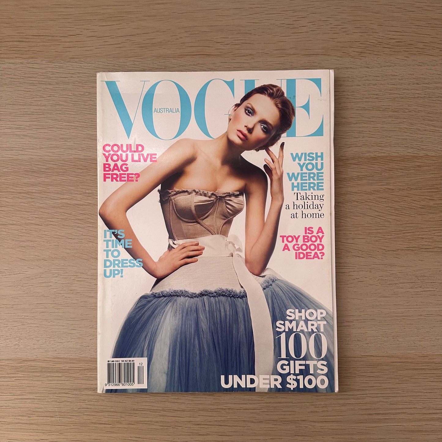 Vogue Australia | December 2008 | Lily Donaldson