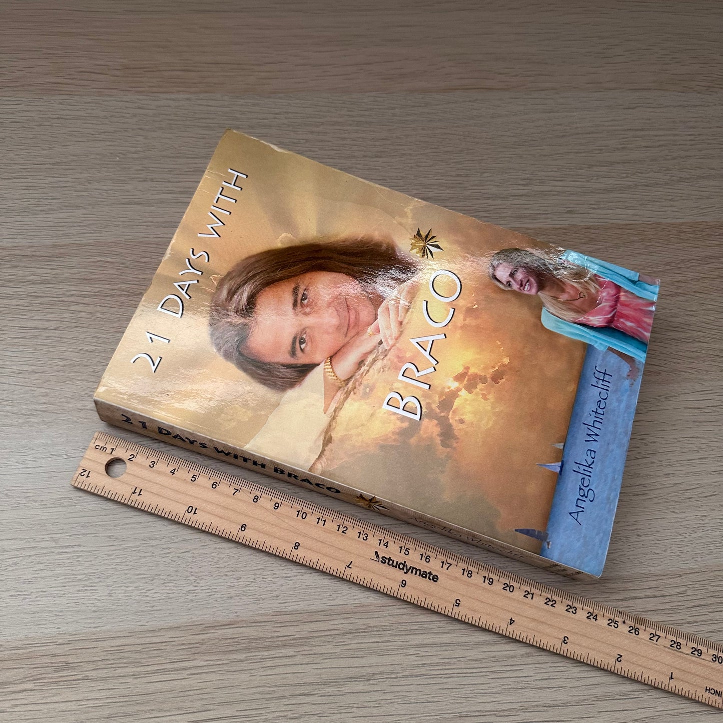 21 Days with Braco | Angelika Whitecliff