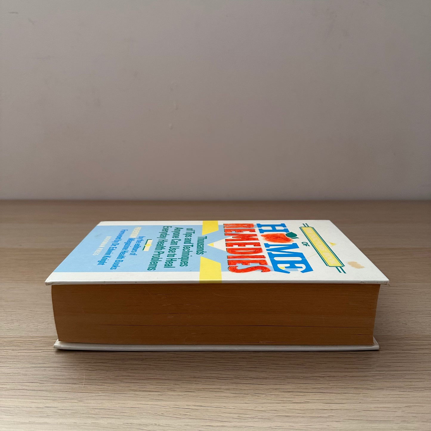The Doctor's Book of Home Remedies: Thousands of Tips & Techniques | Hardcover