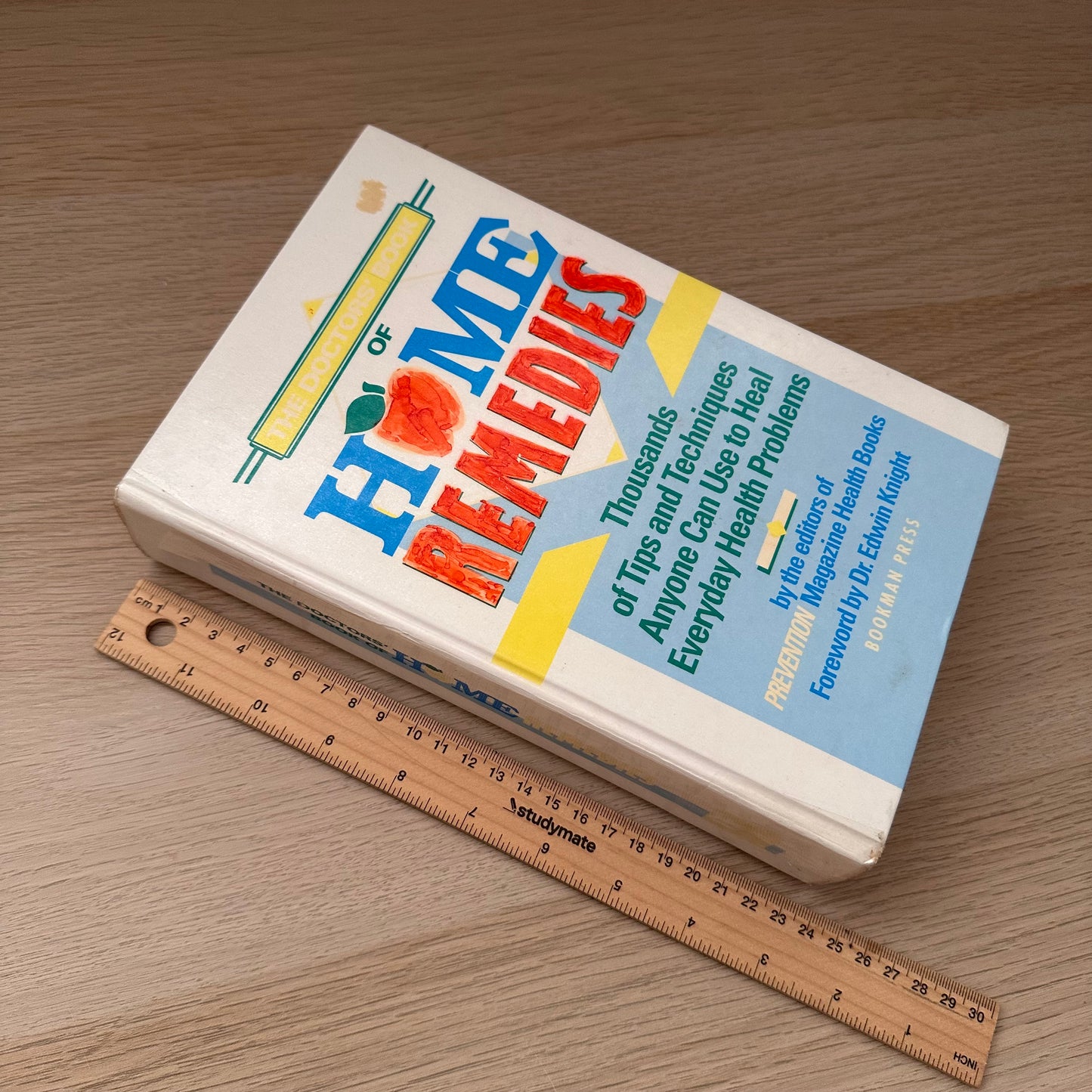 The Doctor's Book of Home Remedies: Thousands of Tips & Techniques | Hardcover