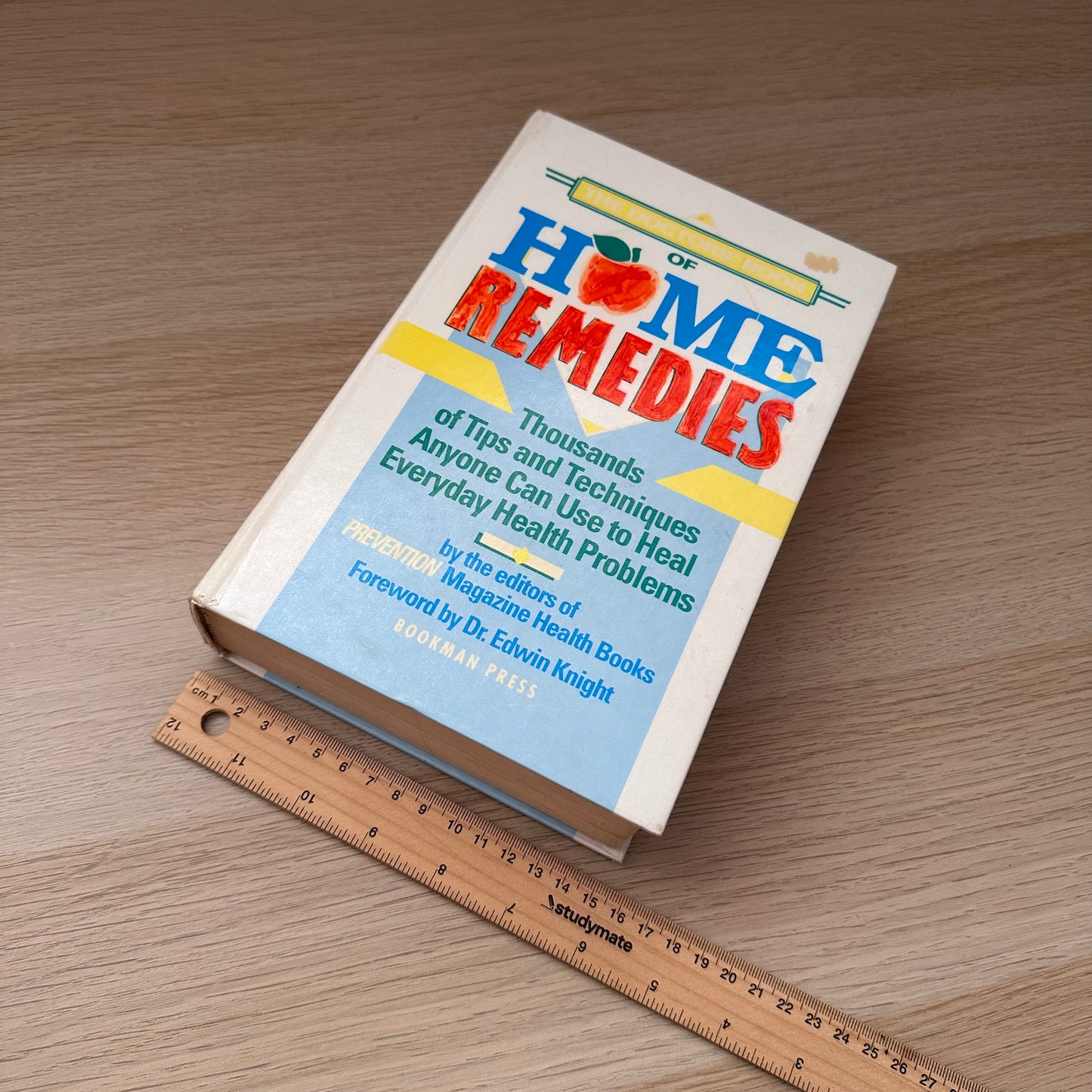 The Doctor's Book of Home Remedies: Thousands of Tips & Techniques | Hardcover