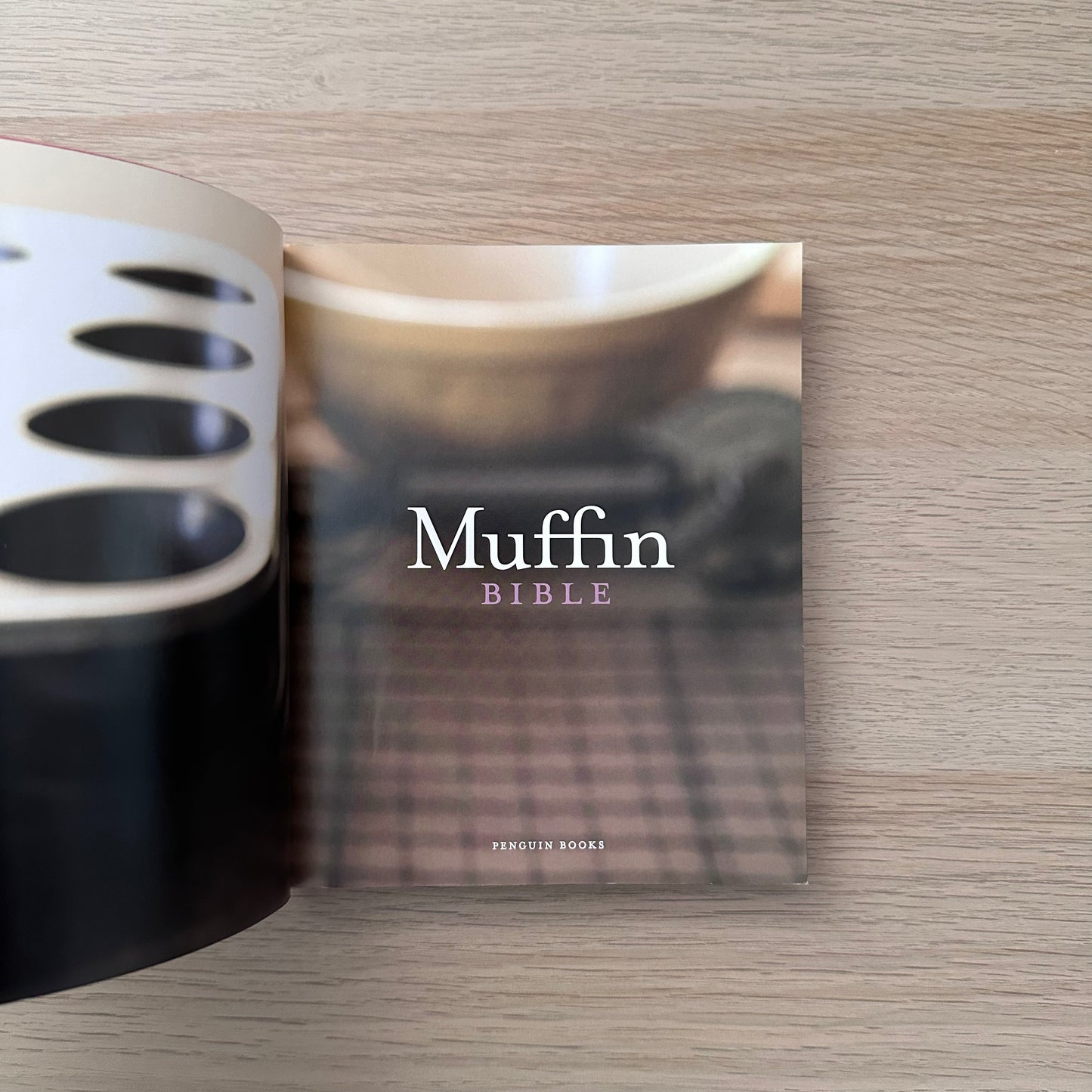 Muffin Bible | Paperback | Penguin Book
