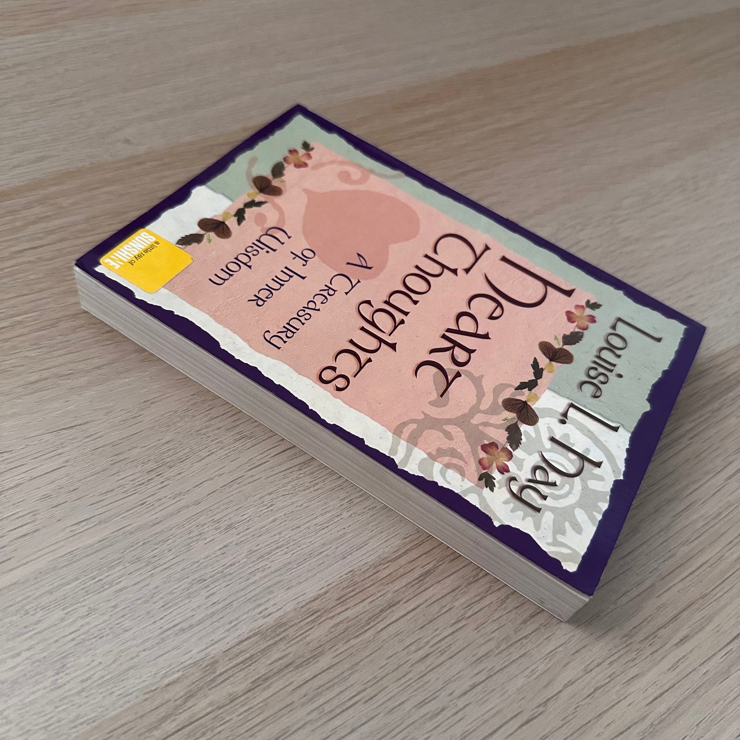 Heart Thoughts: A Treasury of Inner Wisdom | Paperback | Louise Hay