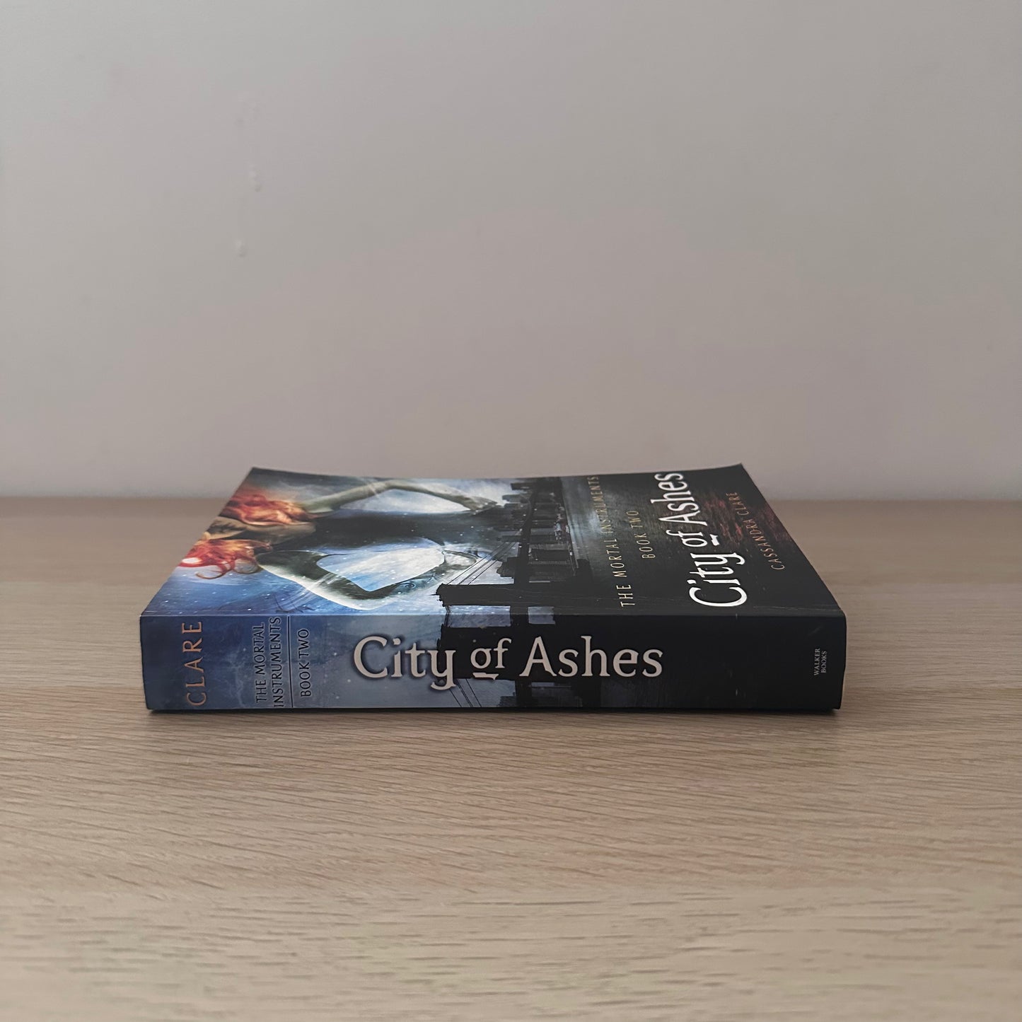 City of Ashes: The Mortal Instruments Book Two | Cassandra Clare
