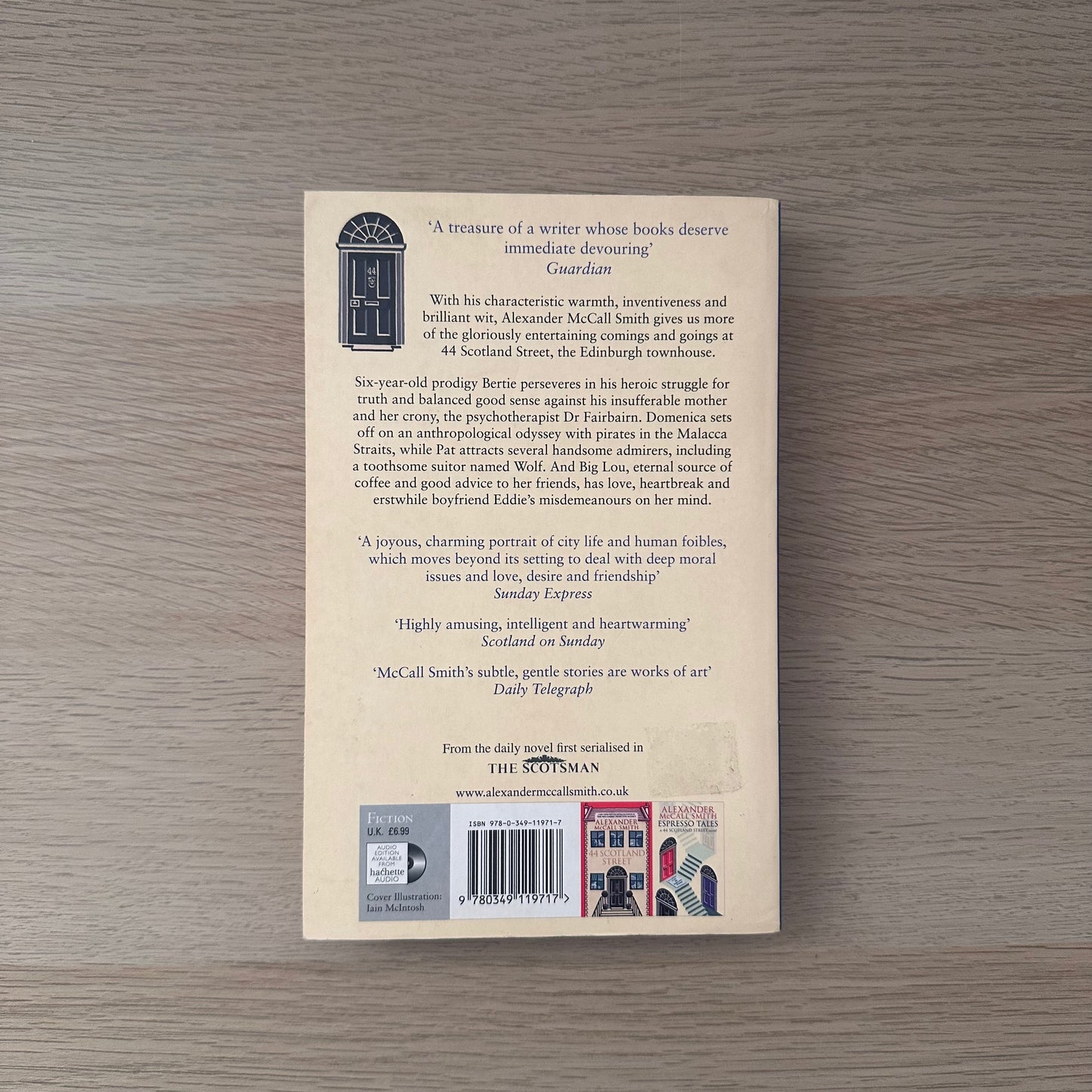 Love Over Scotland: A 44 Scotland Street Novel | Alexander McCall Smith