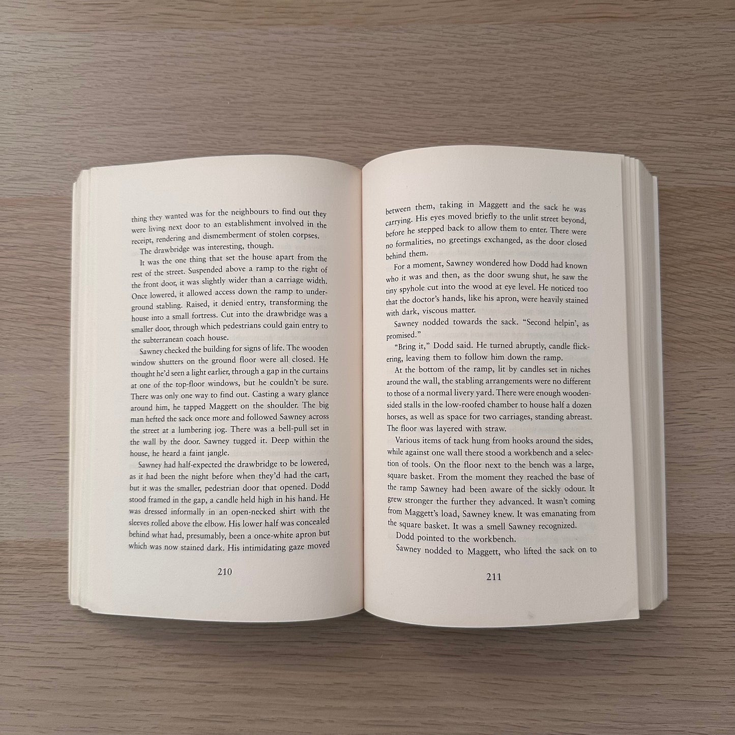 Resurrectionist | Paperback | James McGee