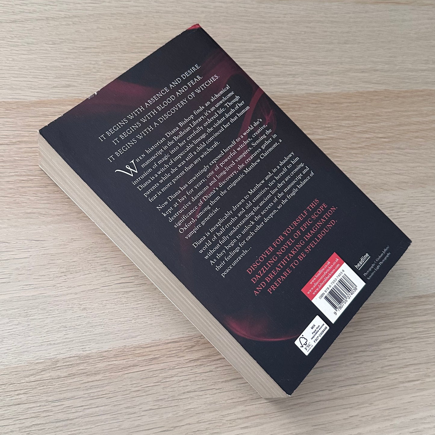 A Discovery of Witches | Paperback | Deborah Harkness