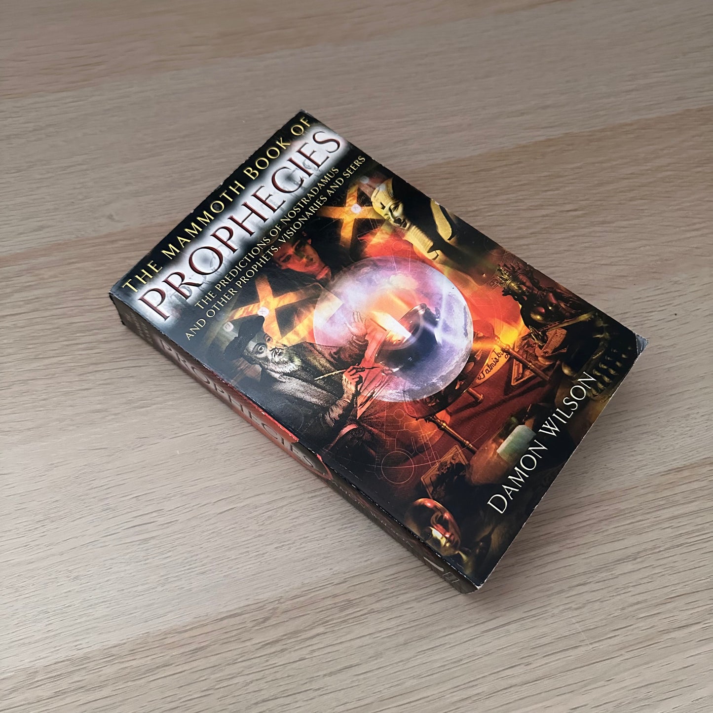 The Mammoth Book of Prophecies | Damon Wilson