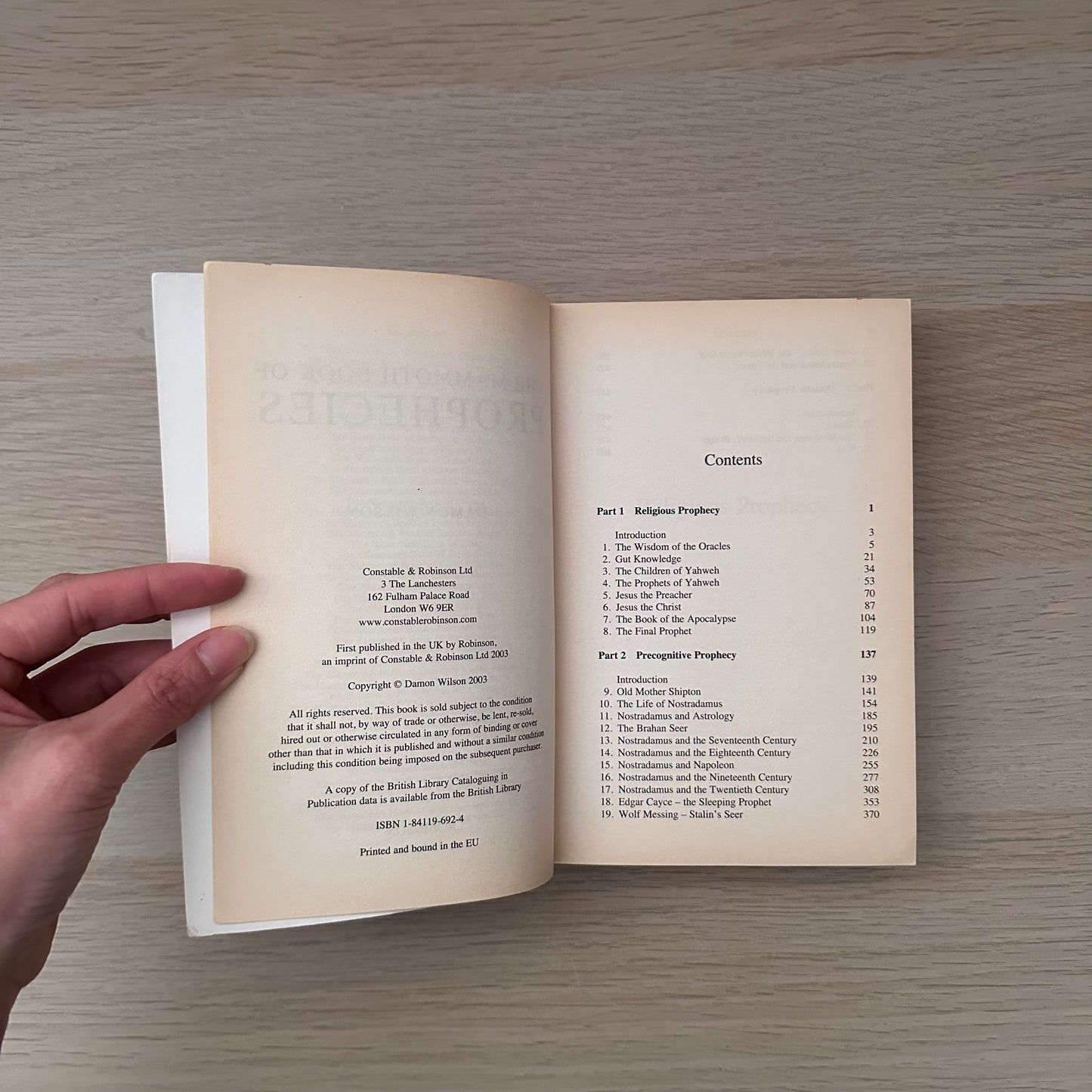 The Mammoth Book of Prophecies | Damon Wilson