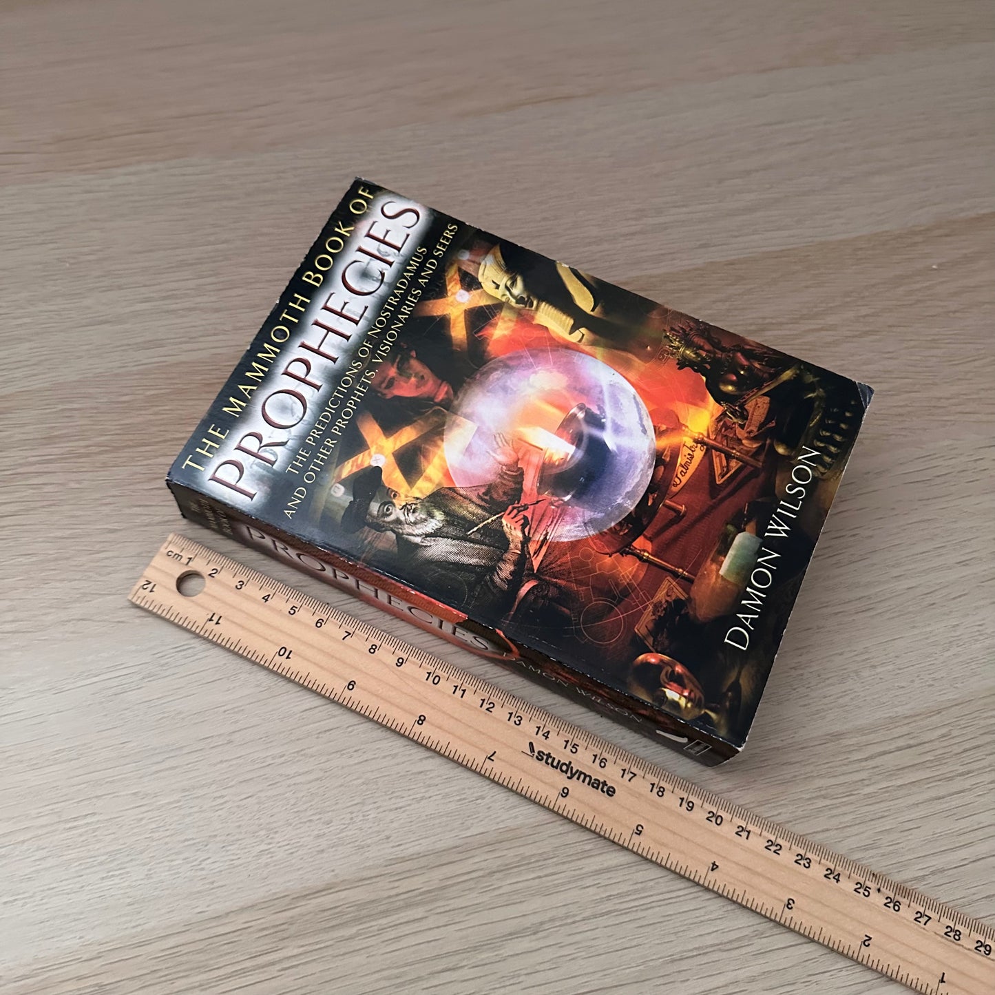 The Mammoth Book of Prophecies | Damon Wilson