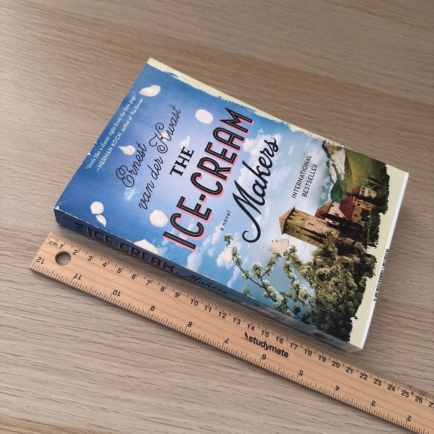 The Ice-Cream Makers | Paperback | Ernest Van Der Kwast