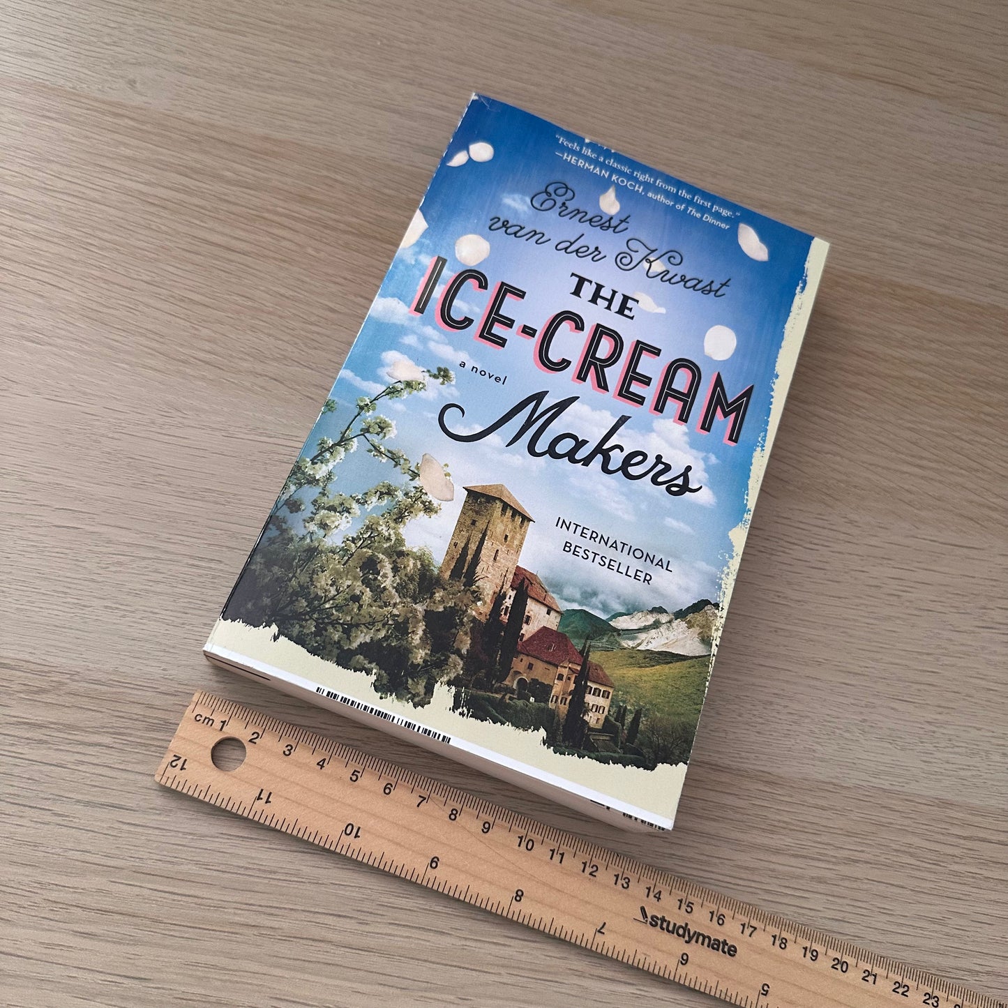 The Ice-Cream Makers | Paperback | Ernest Van Der Kwast