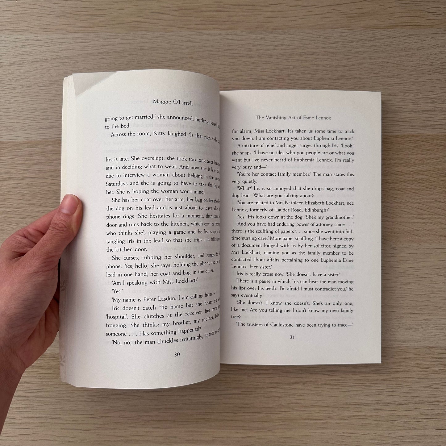 The Vanishing Act of Esme Lennox | Paperback | Maggie O'Farrell