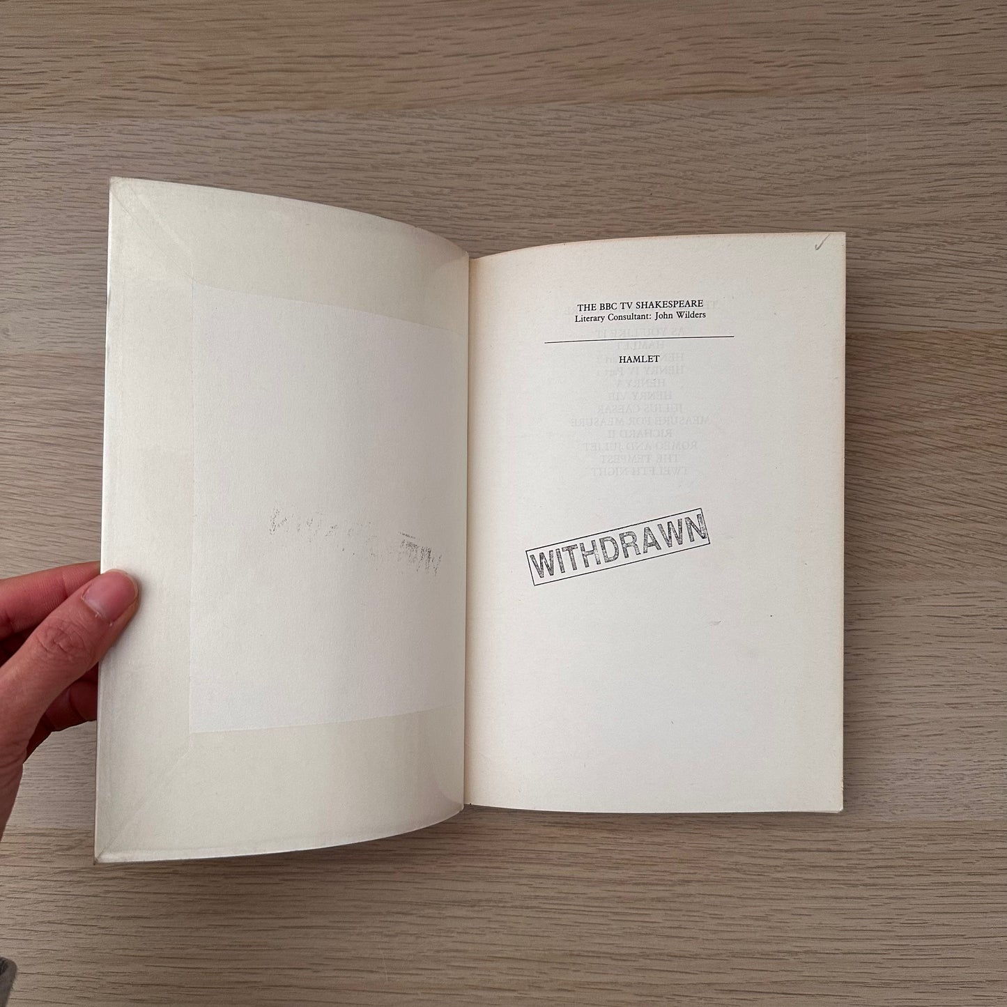 Hamlet: The BBC TV Shakespeare | 1980 | William Shakespeare & Peter Alexander