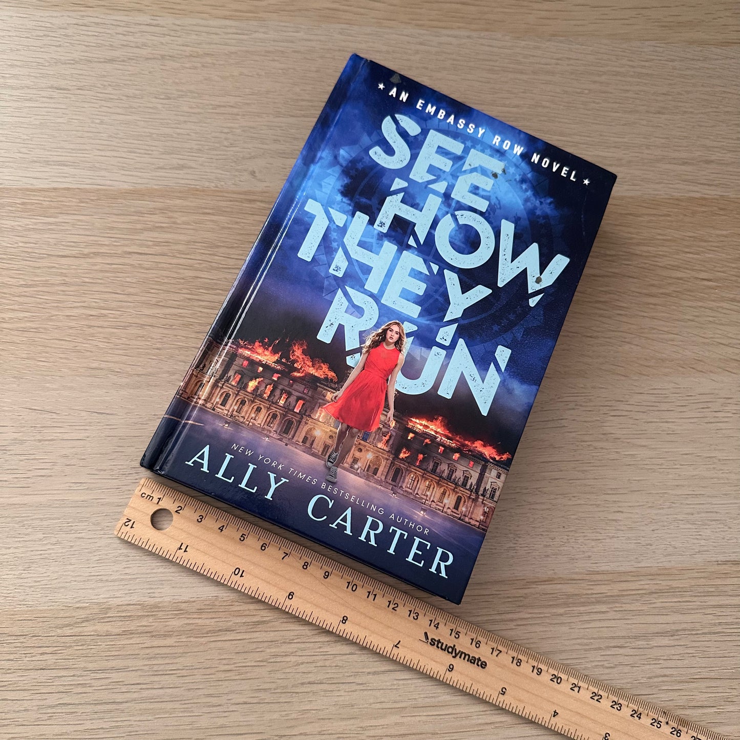 See How They Run | Hardcover | Ally Carter