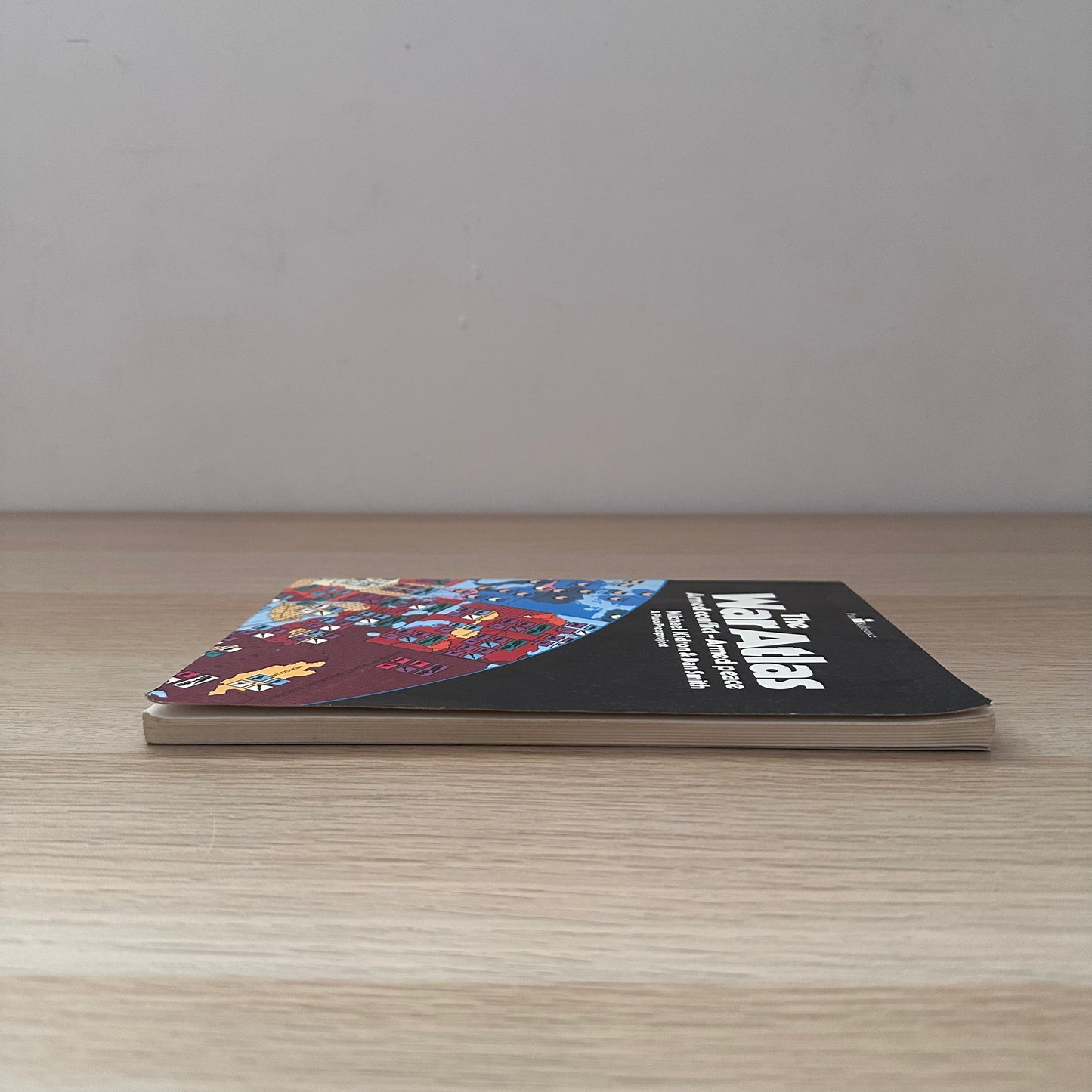 The War Atlas: Armed Conflict - Armed Peace | Pluto Press | Michael Kidron & Dan Smith