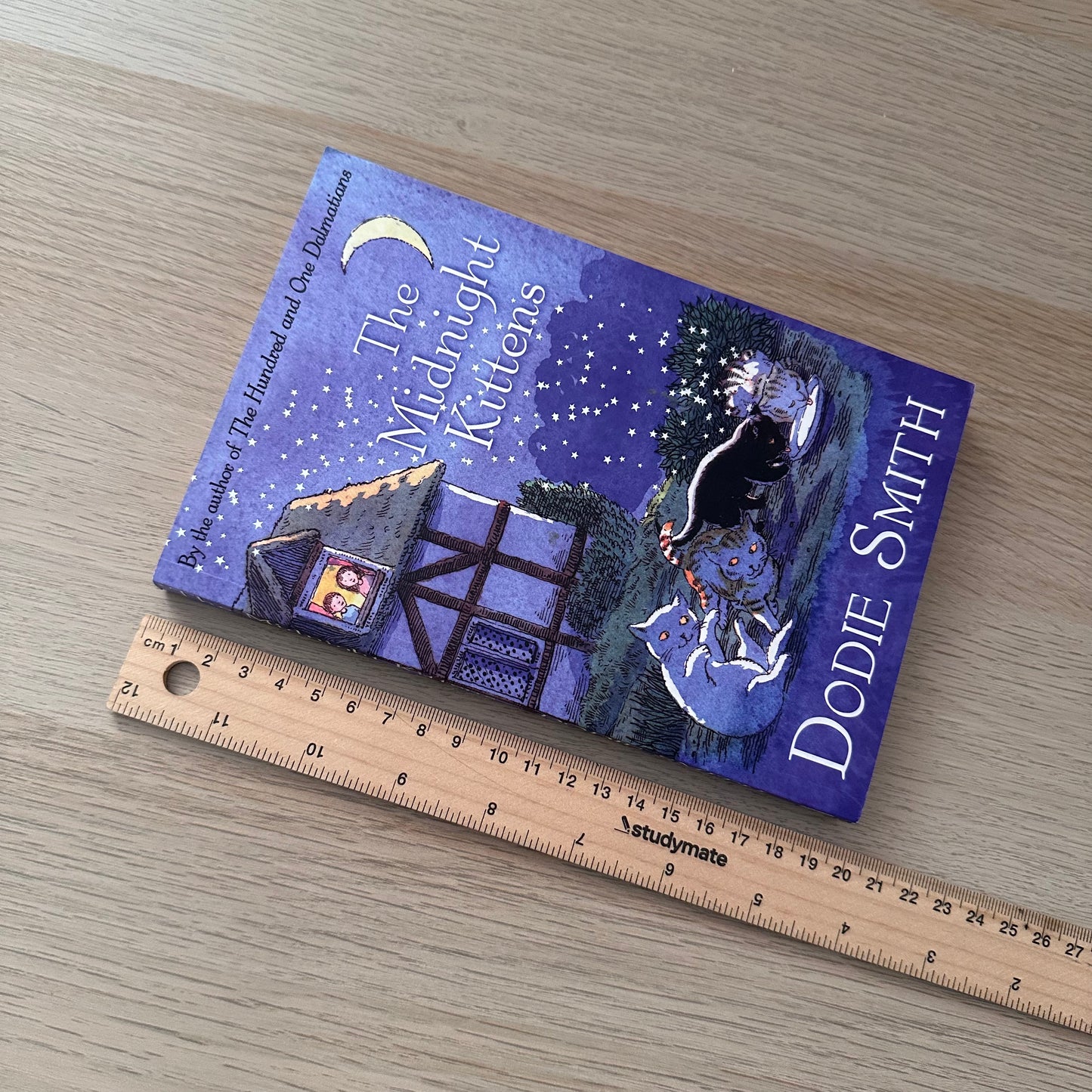 The Midnight Kittens | Paperback | Dodie Smith