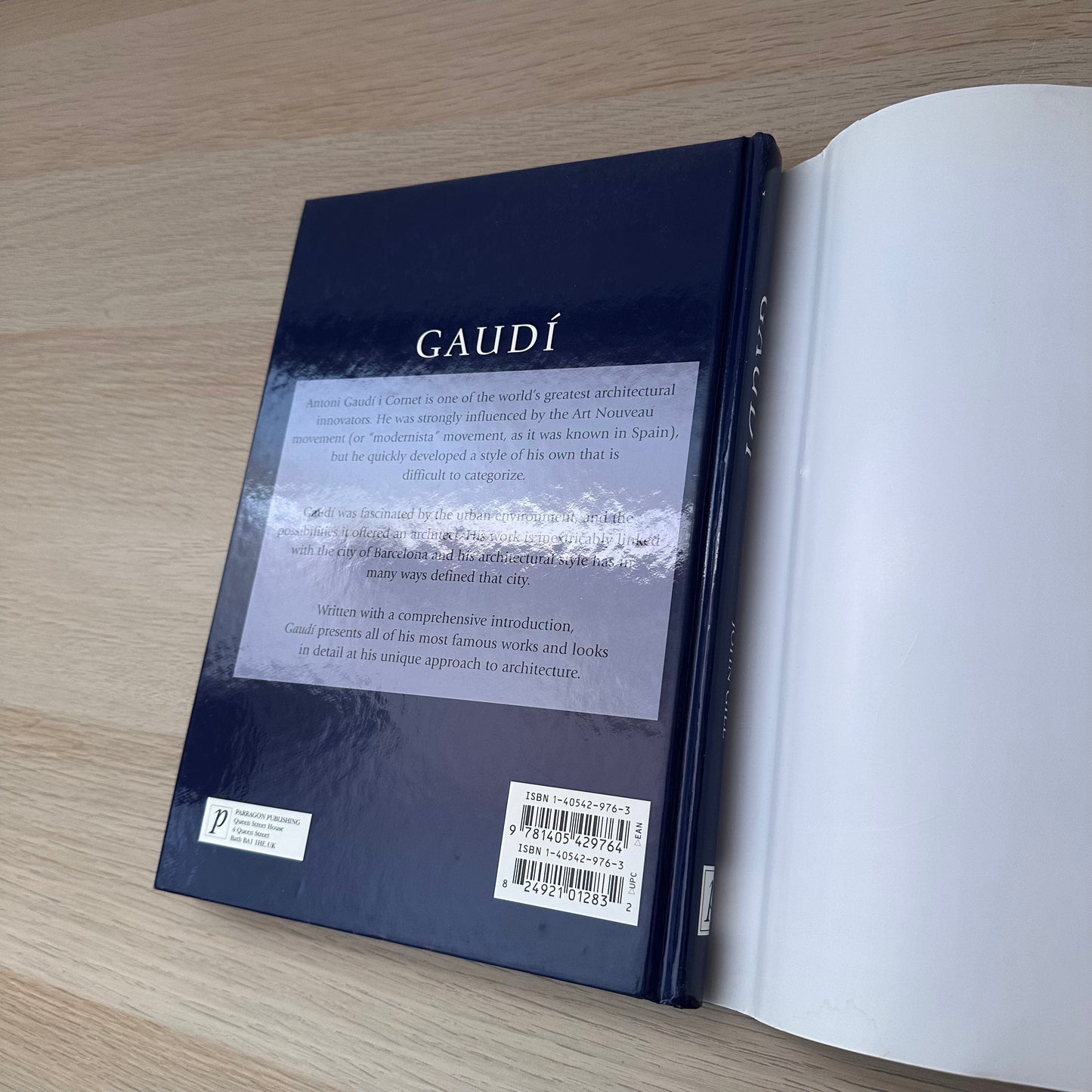 Gaudi | 2004 | Parragon Publishing Book