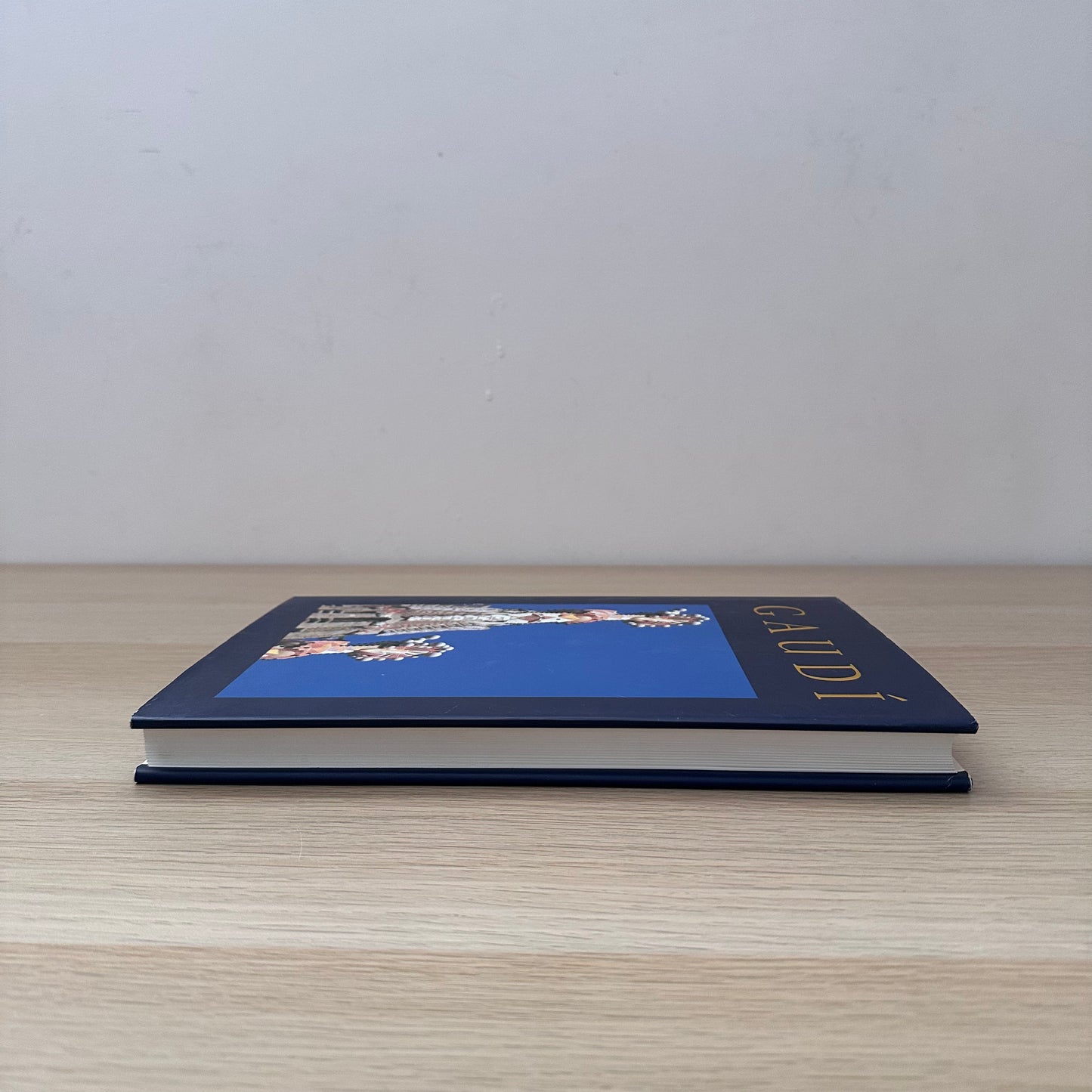 Gaudi | 2004 | Parragon Publishing Book