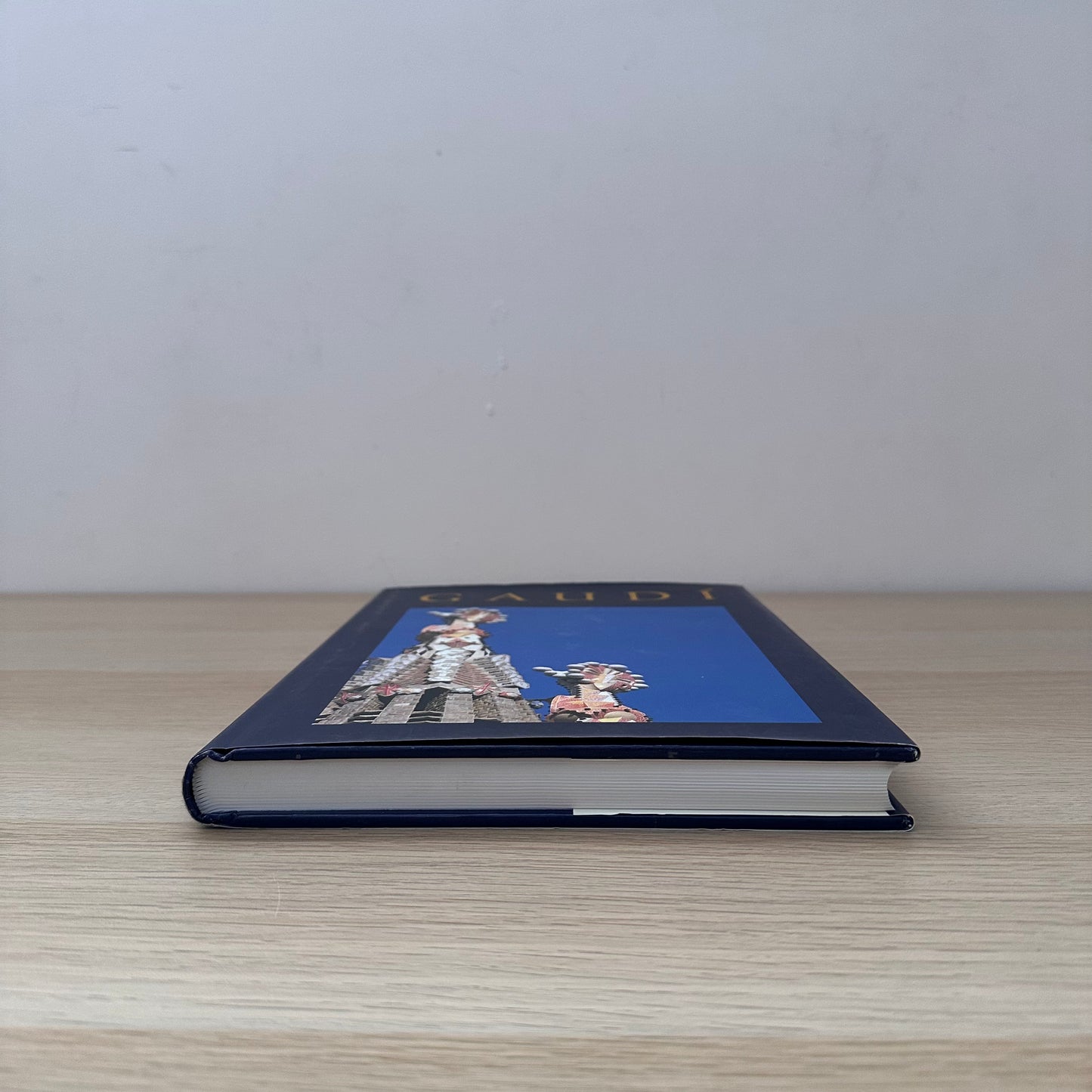 Gaudi | 2004 | Parragon Publishing Book