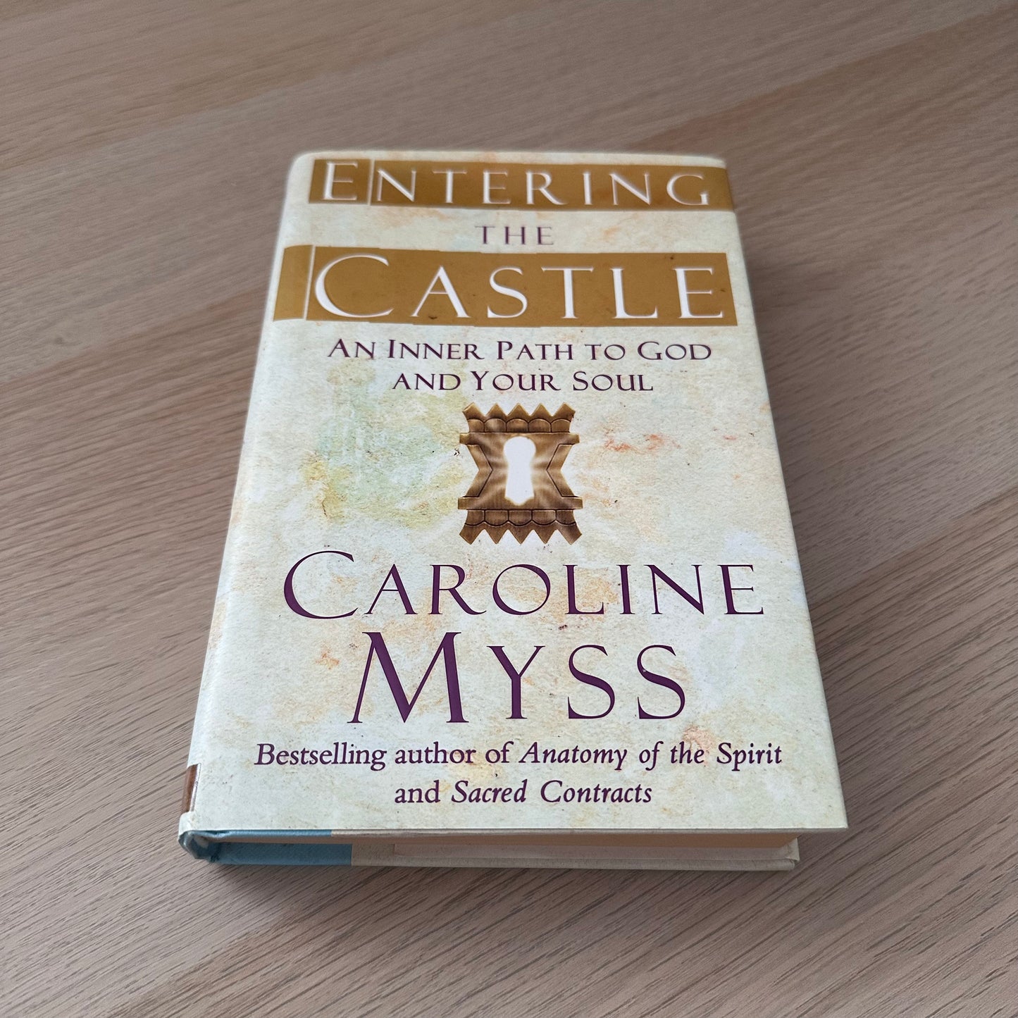 Entering the Castle | Hardcover | Caroline Myss