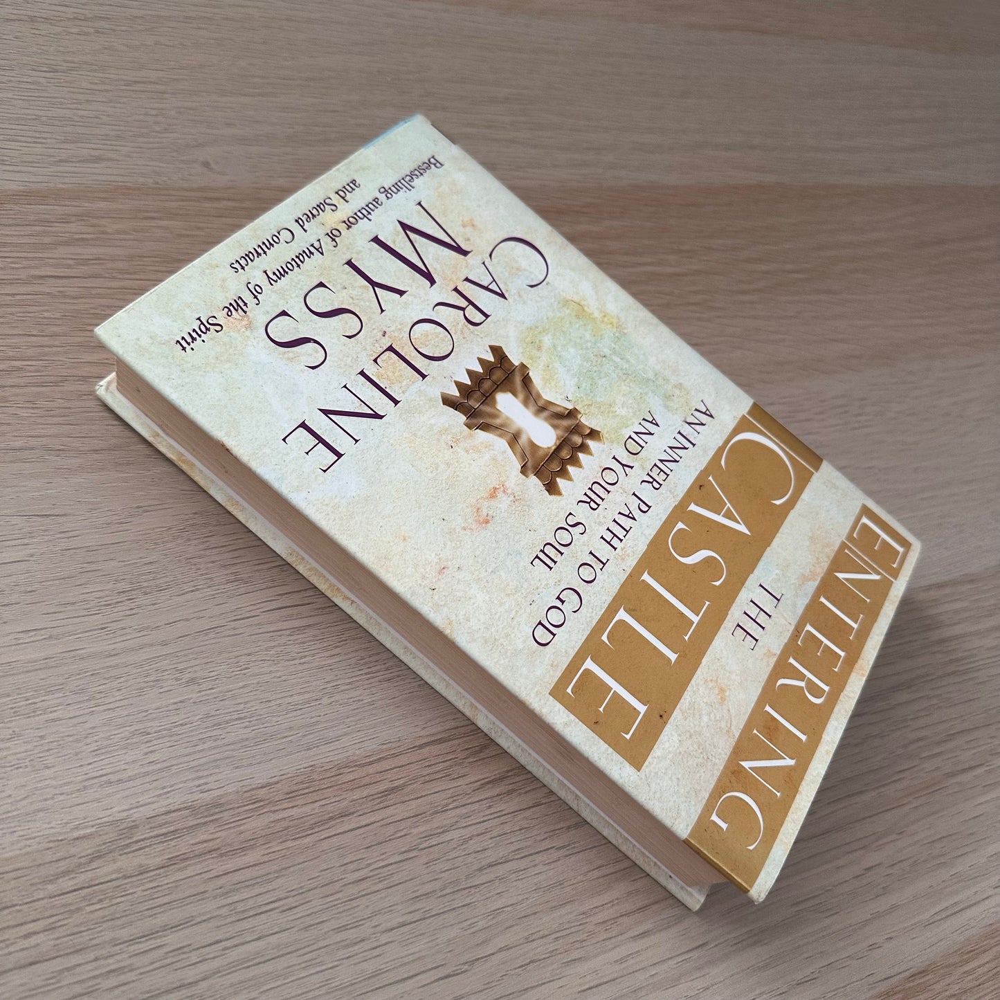 Entering the Castle | Hardcover | Caroline Myss