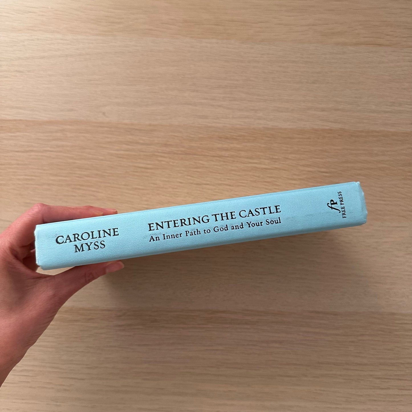 Entering the Castle | Hardcover | Caroline Myss