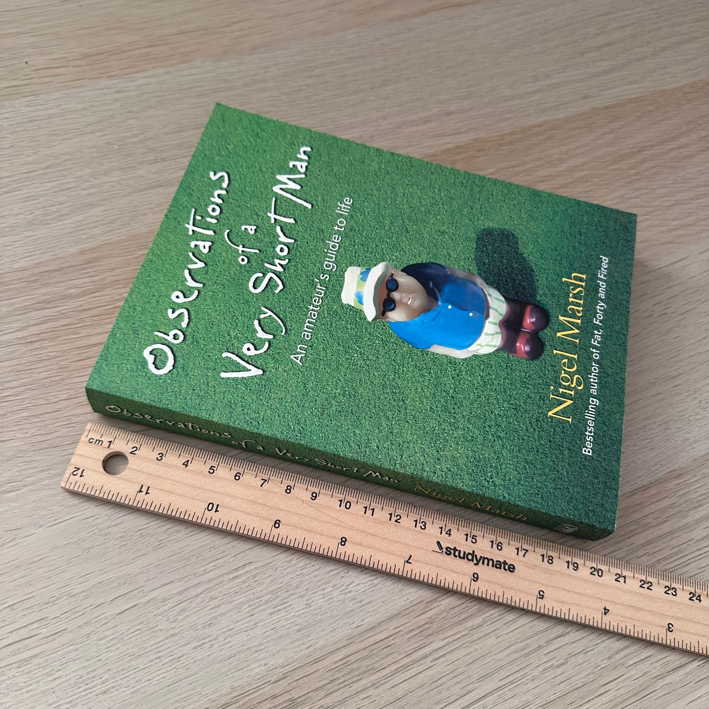Observations of a Very Short Man | Paperback | Nigel Marsh