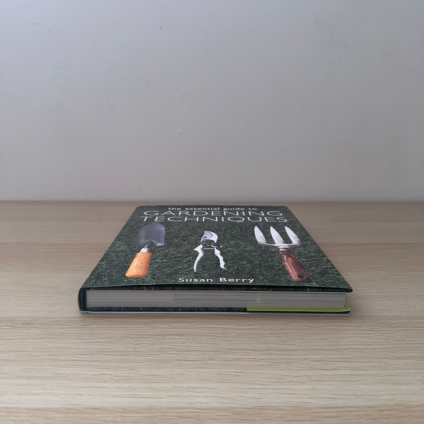 The Essential Guide to Gardening Techniques | Susan Berry