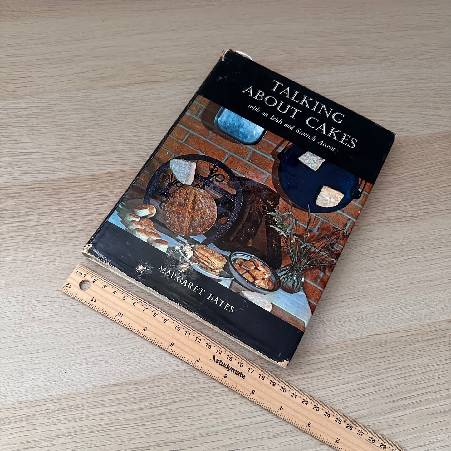 Talking about Cakes with an Irish and Scottish Accent | 1965 | Margaret Bates