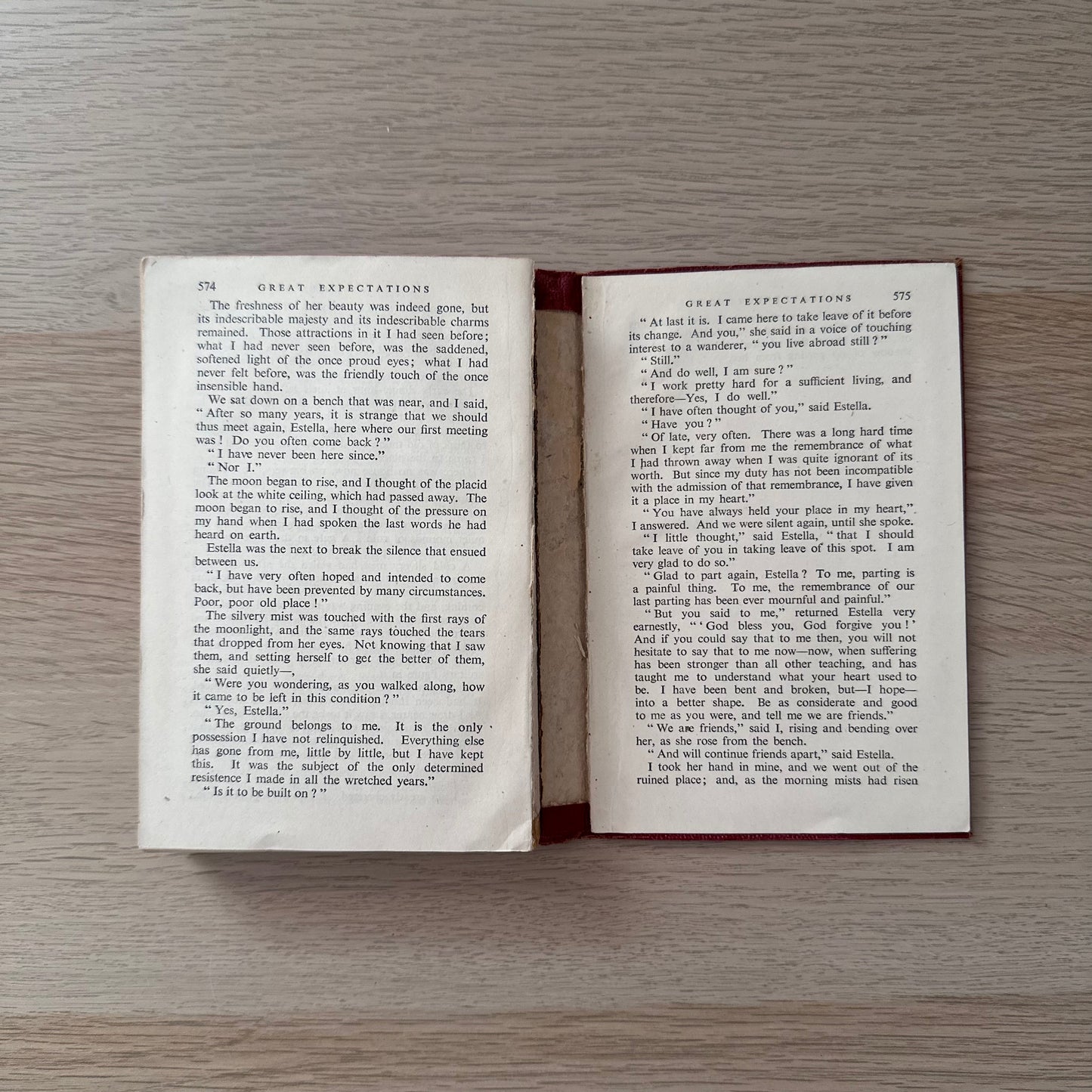 Great Expectations | Charles Dickens