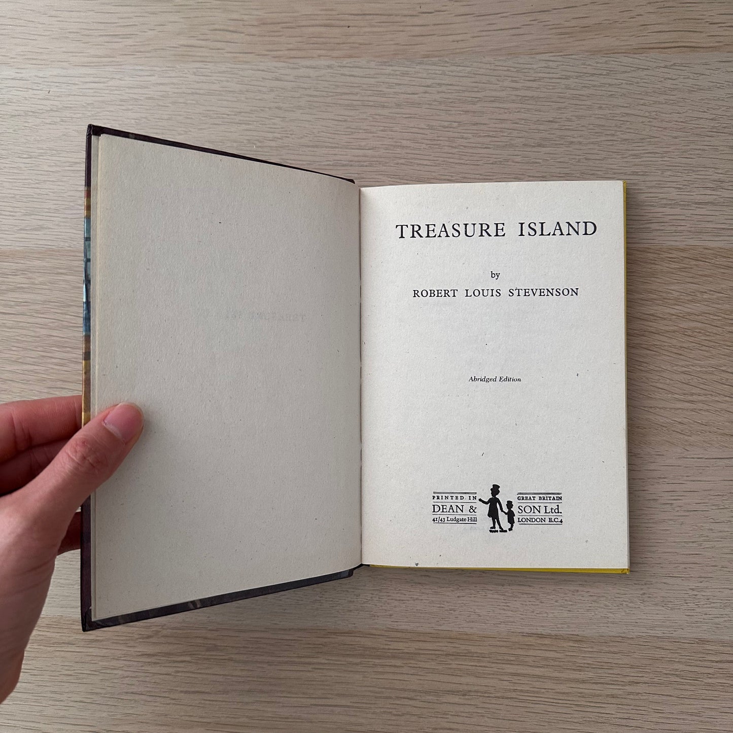 Treasure Island | 1974 | Robert Louis Stevenson