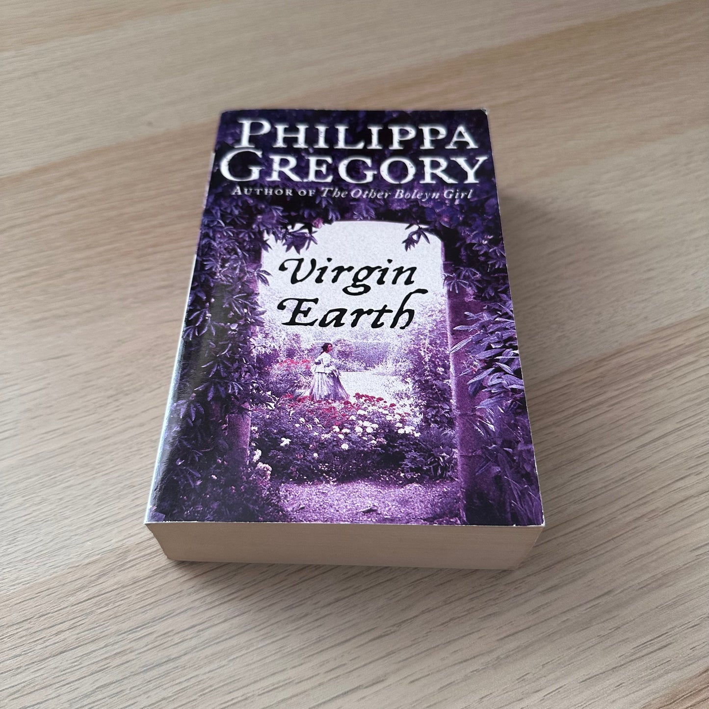 Virgin Earth | Paperback | Philippa Gregory