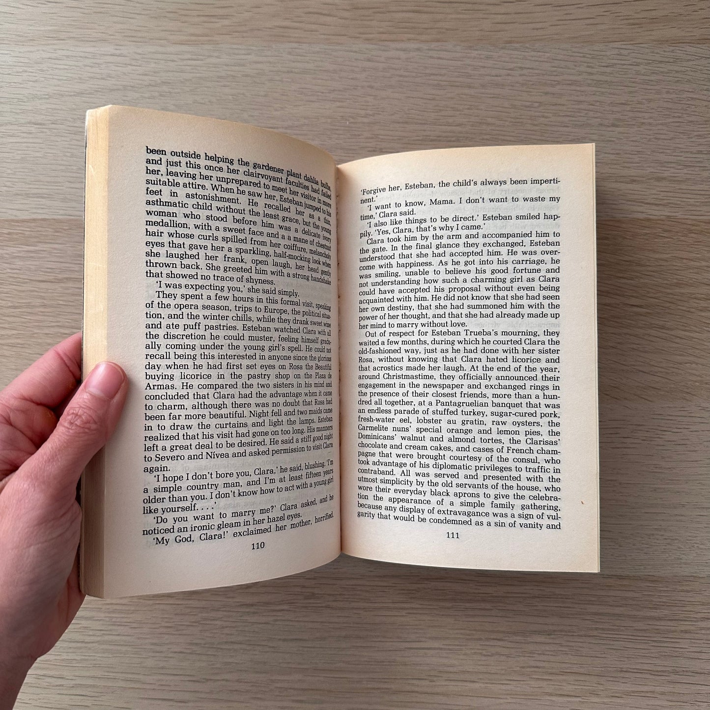The House of the Spirits | Paperback | Isabel Allende