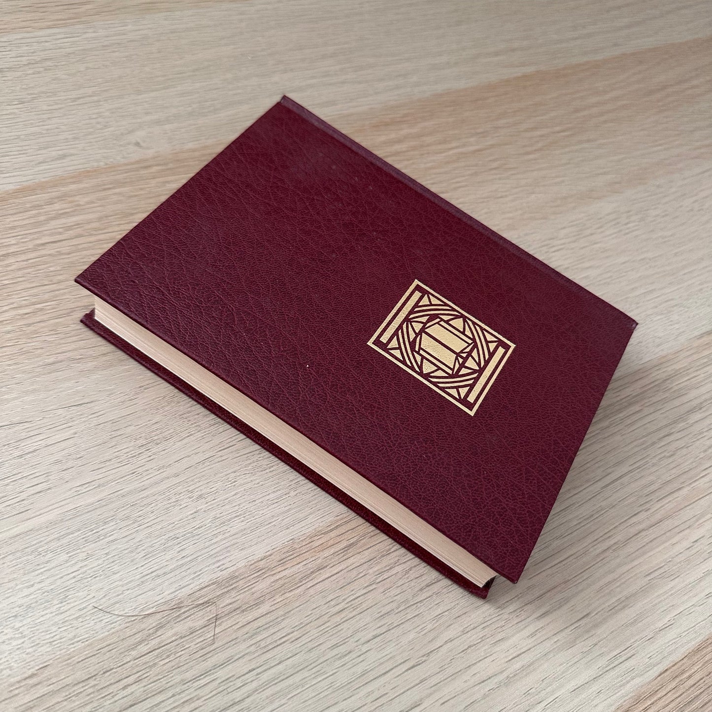 Readers Digest Condensed Book | 1987 | Hardcover | Dick Francis, Douglas Orgill, Elisabeth Ogilvie, Mary Mackie