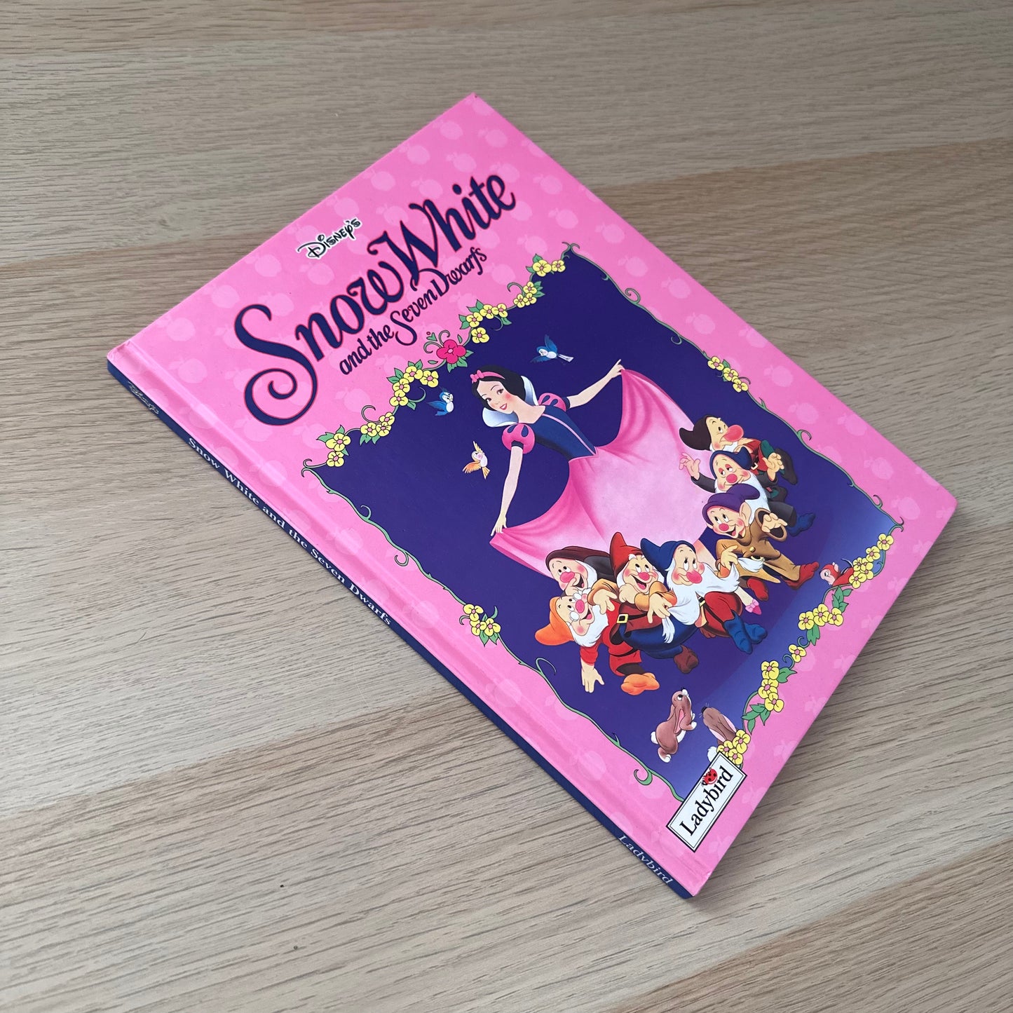 Disney | Ladybird | Snow White and the Seven Dwafts