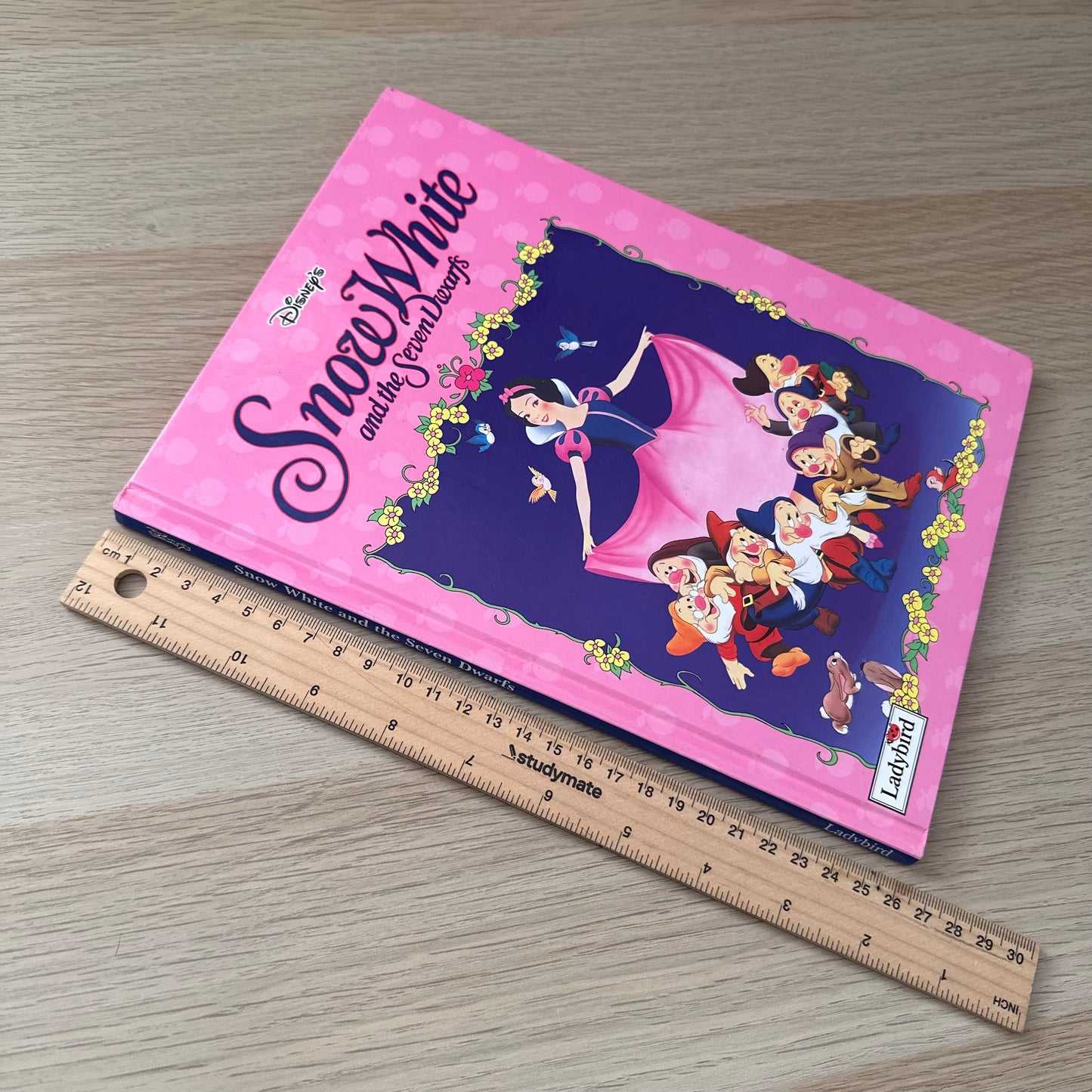 Disney | Ladybird | Snow White and the Seven Dwafts