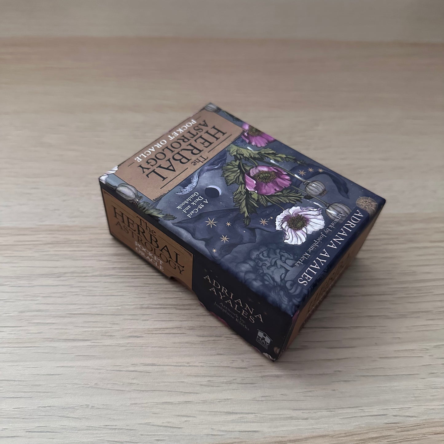 The Herbal Astrology Pocket Oracle | Adrianna Ayales | Pocket Sized