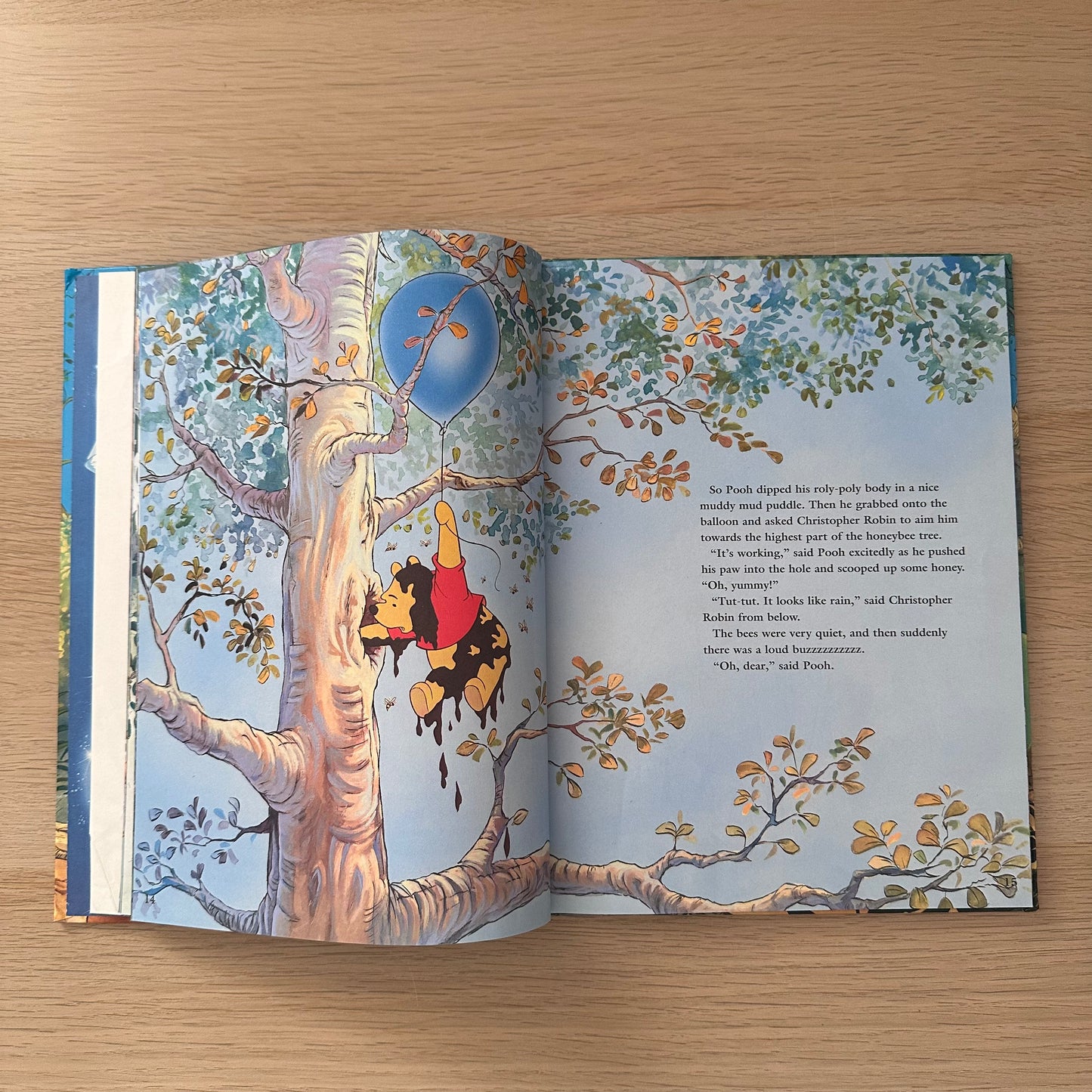 Disney | Classic Storybook | 1998 | The Many Adventures of Winnie The Pooh