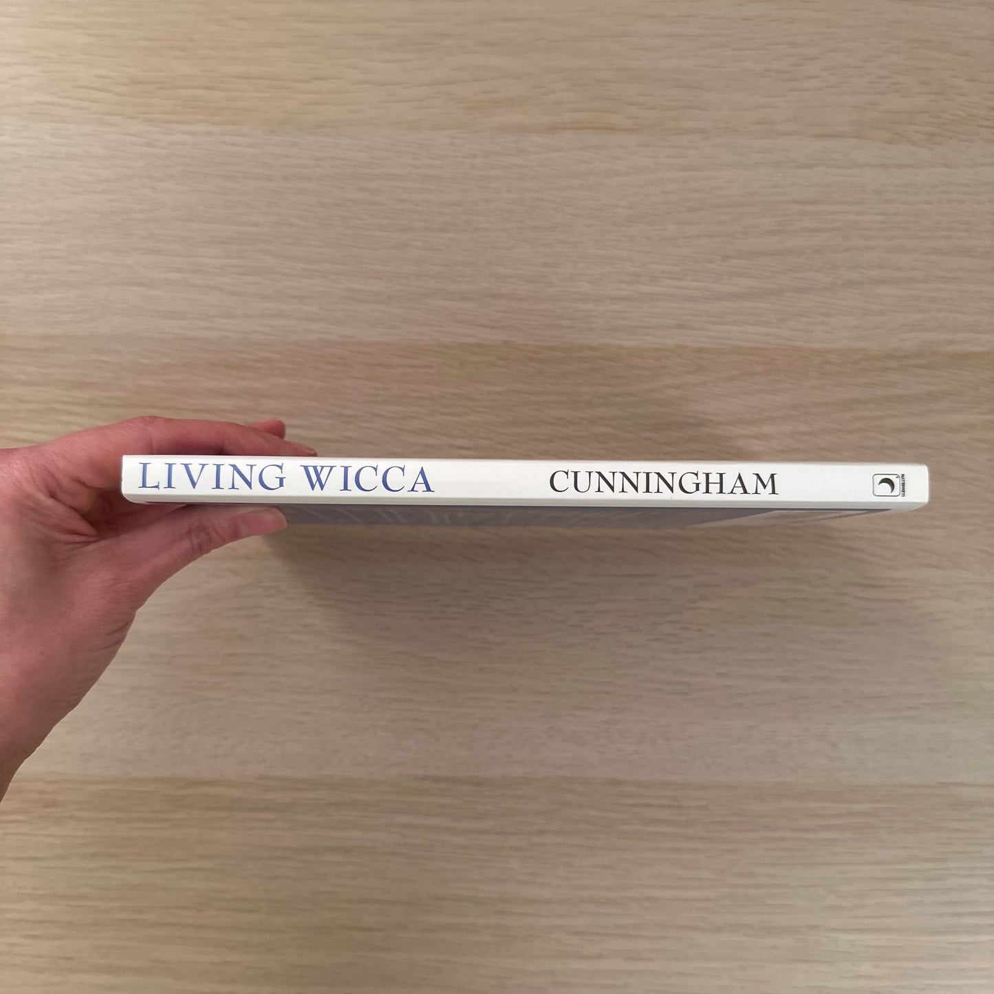 Living Wicca: A Further Guide for the Solitary Practitioner | Scott Cunningham