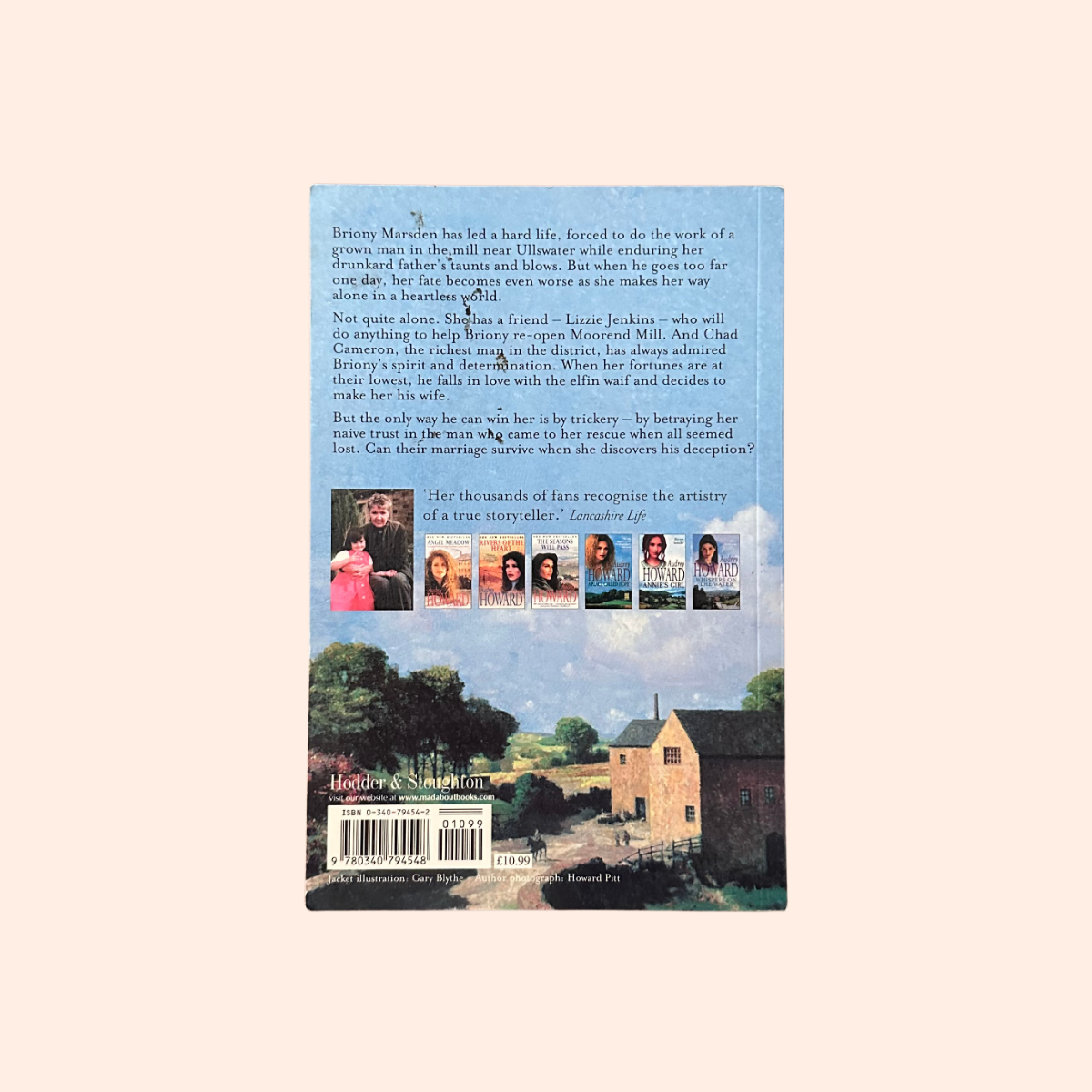 A Flower in Season | Paperback | Audrey Howard