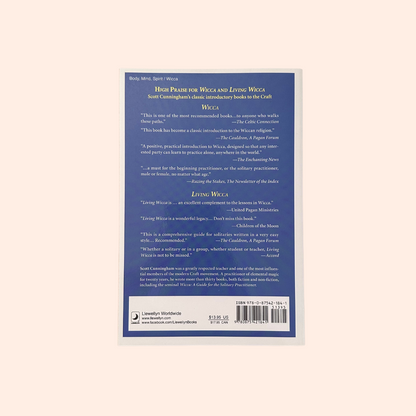 Living Wicca: A Further Guide for the Solitary Practitioner | Scott Cunningham