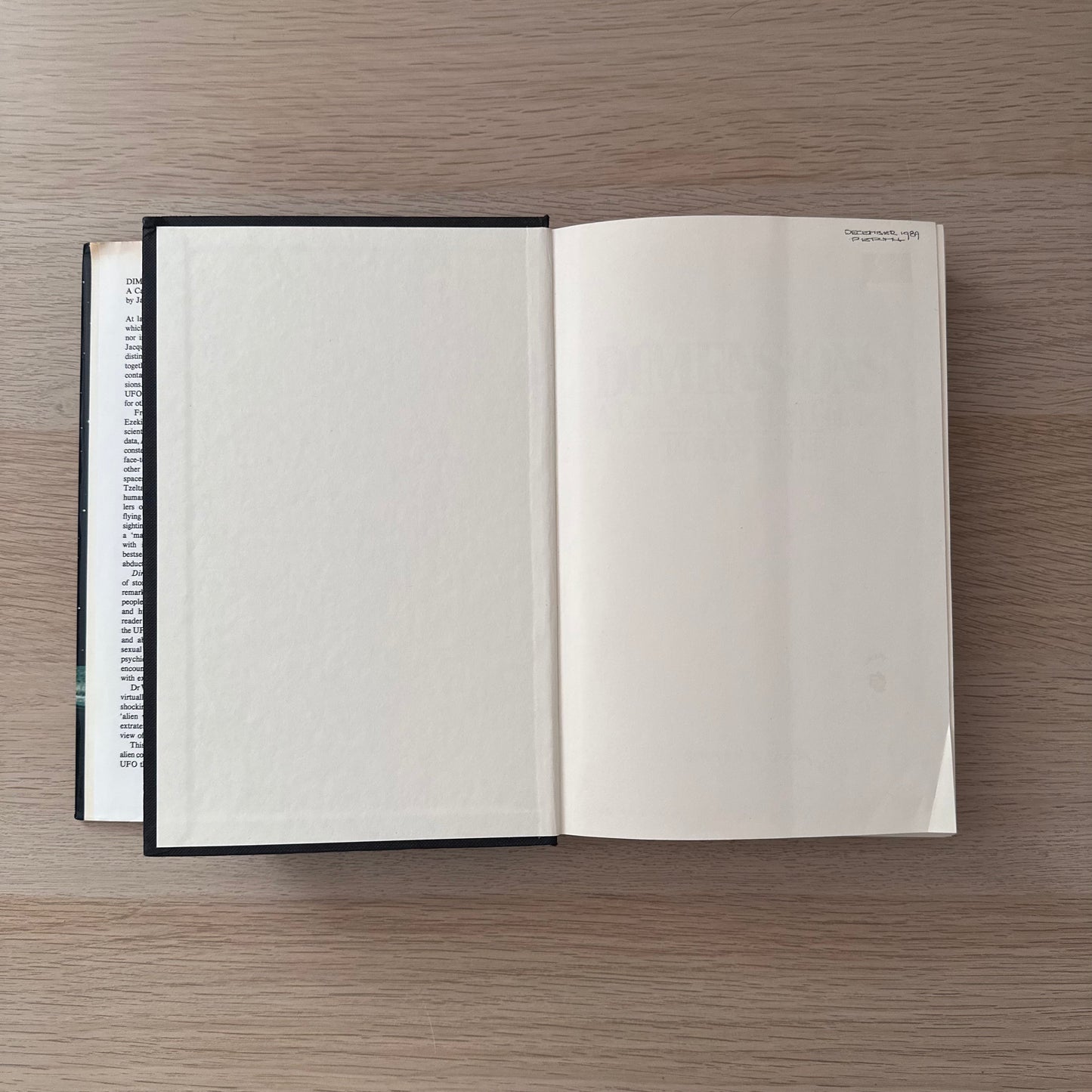 Dimensions: A Casebook of Alien Contact | Jacques Vallee